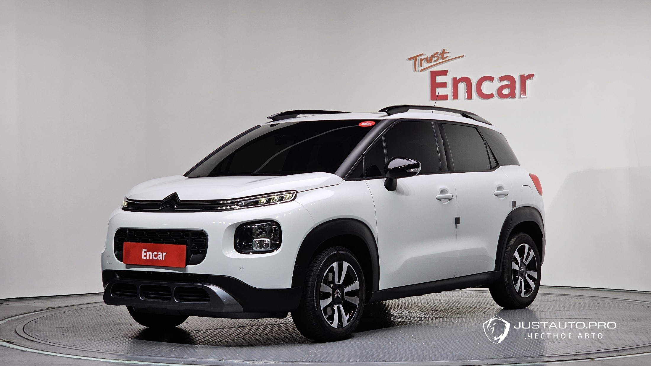Автомобиль Citroen-DS C3 Aircross