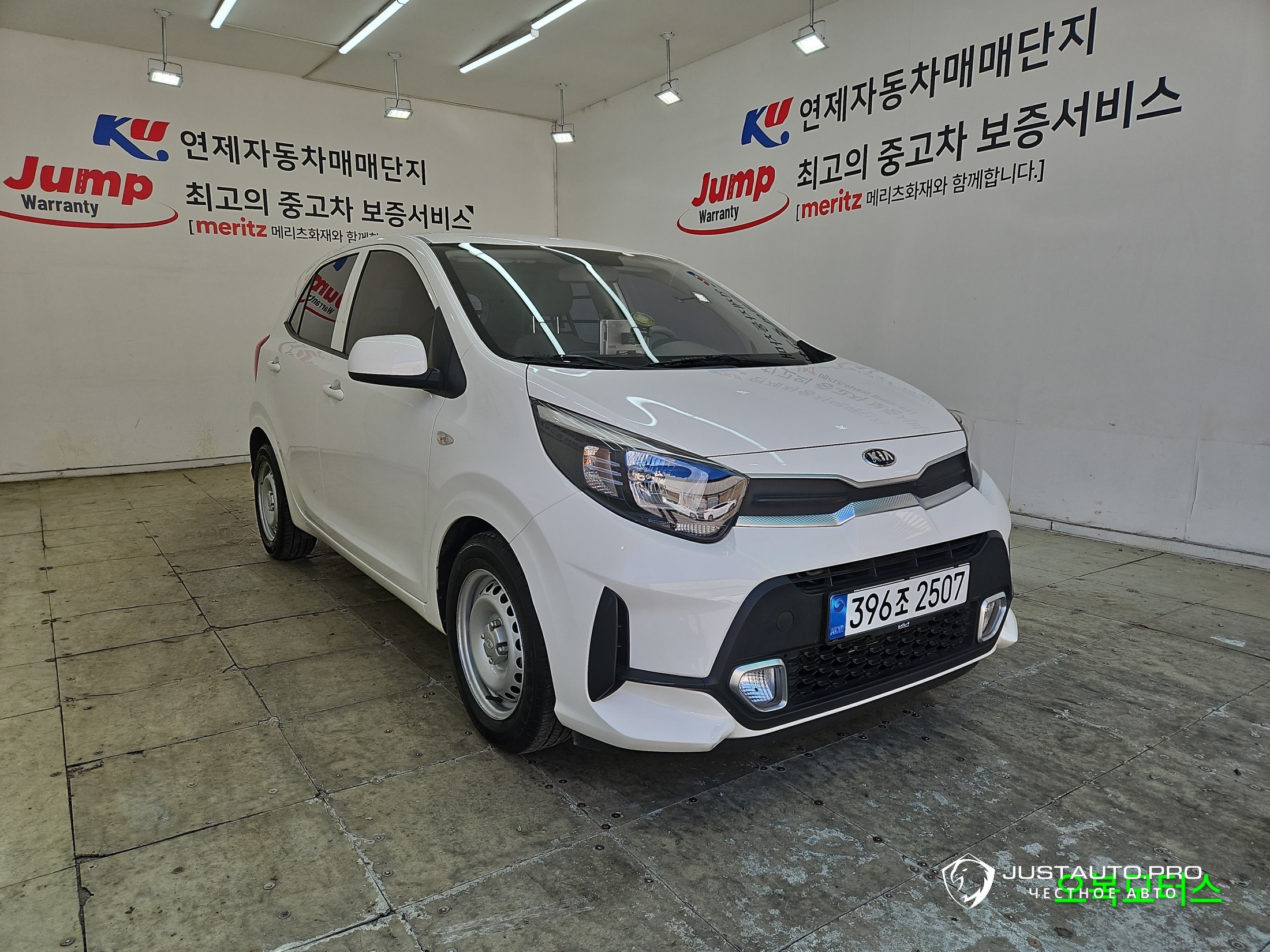 Автомобиль Kia morning