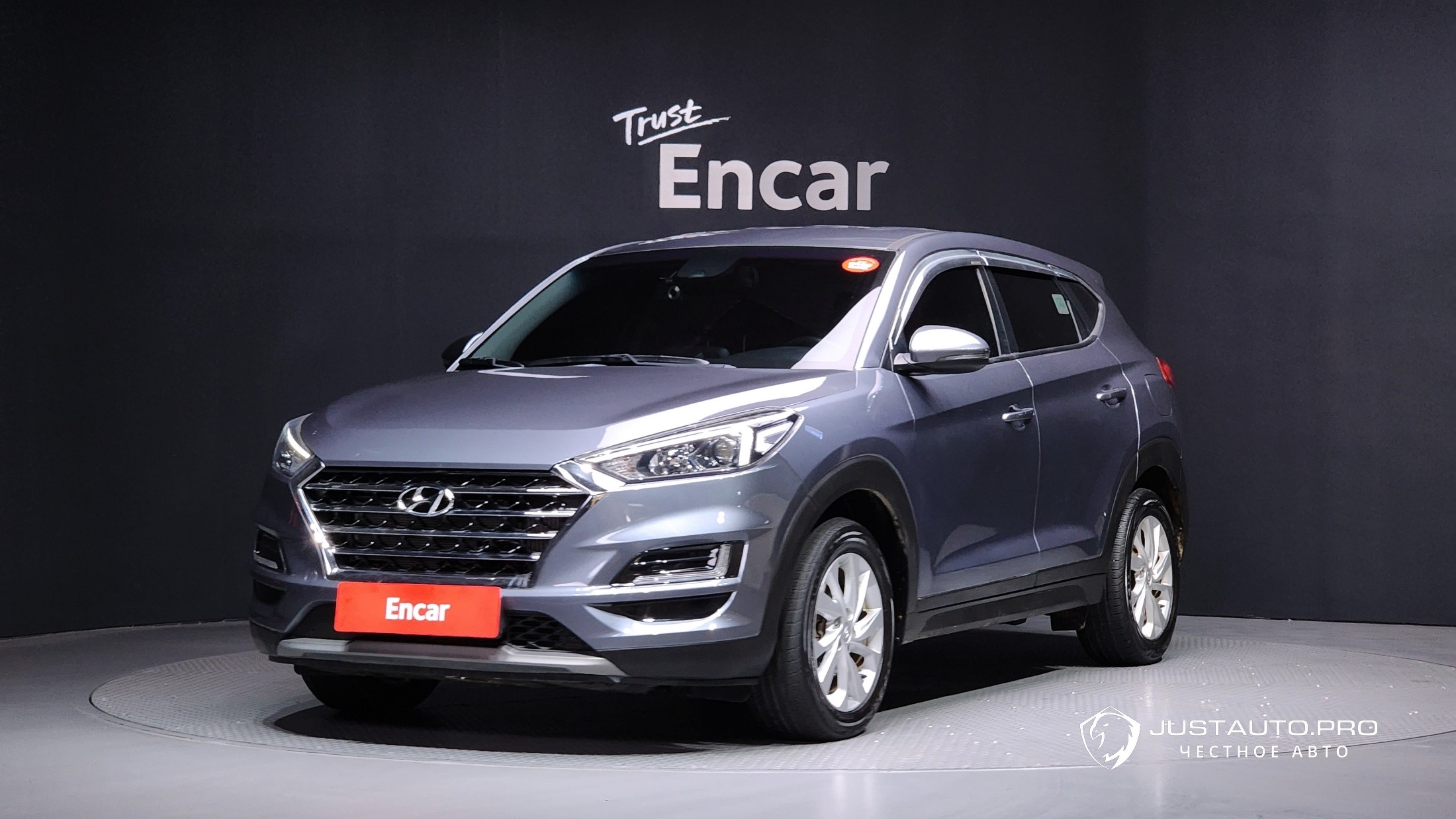 Автомобиль Hyundai Tucson