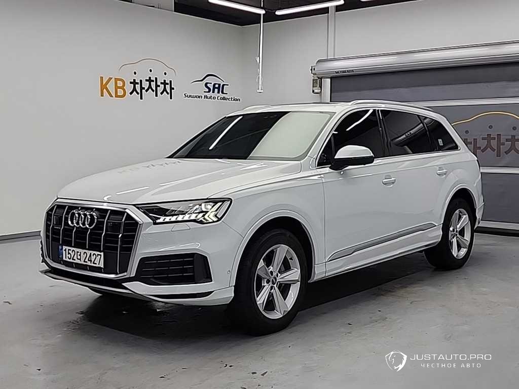 Автомобиль Audi Q7