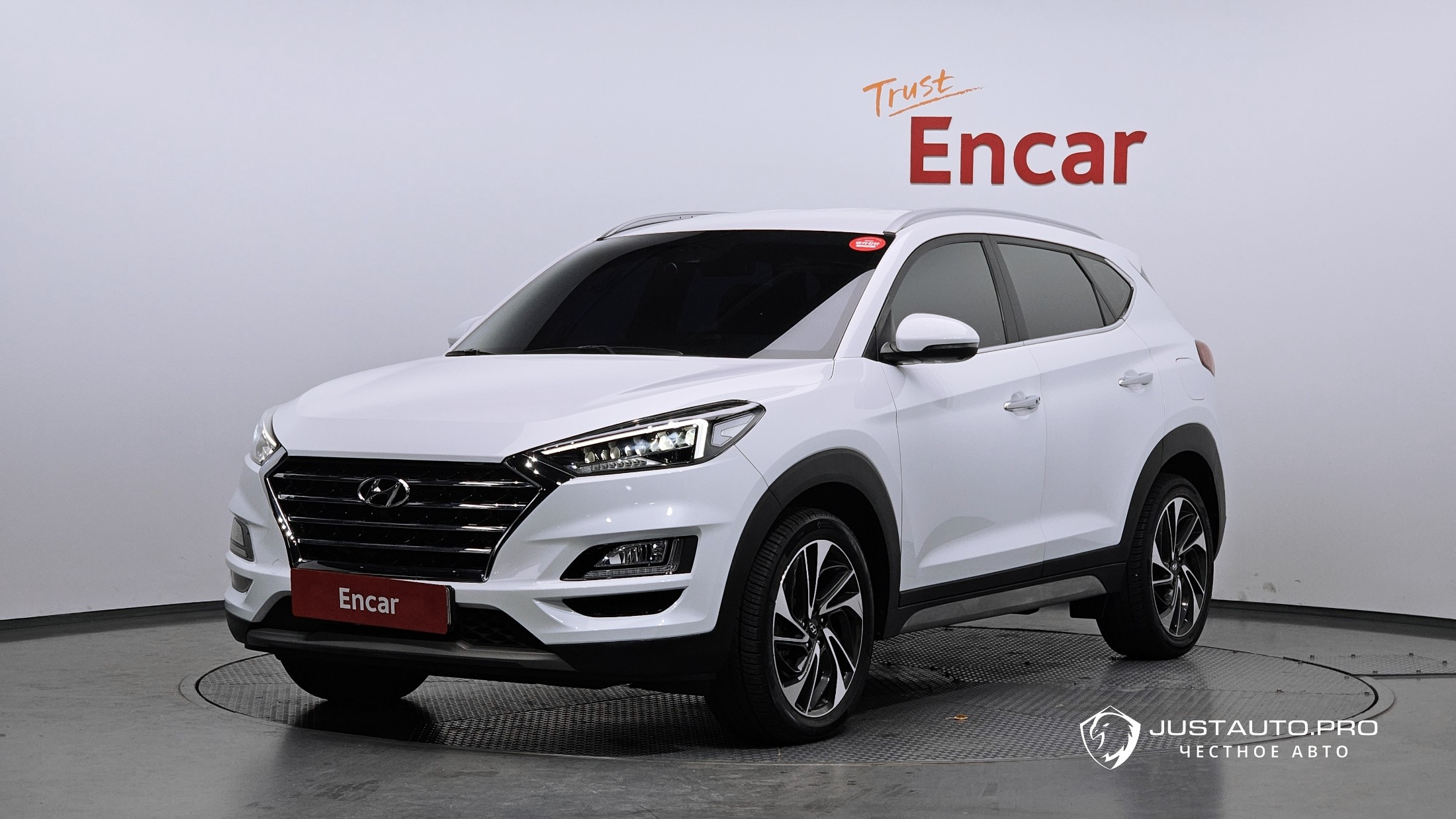Автомобиль Hyundai Tucson