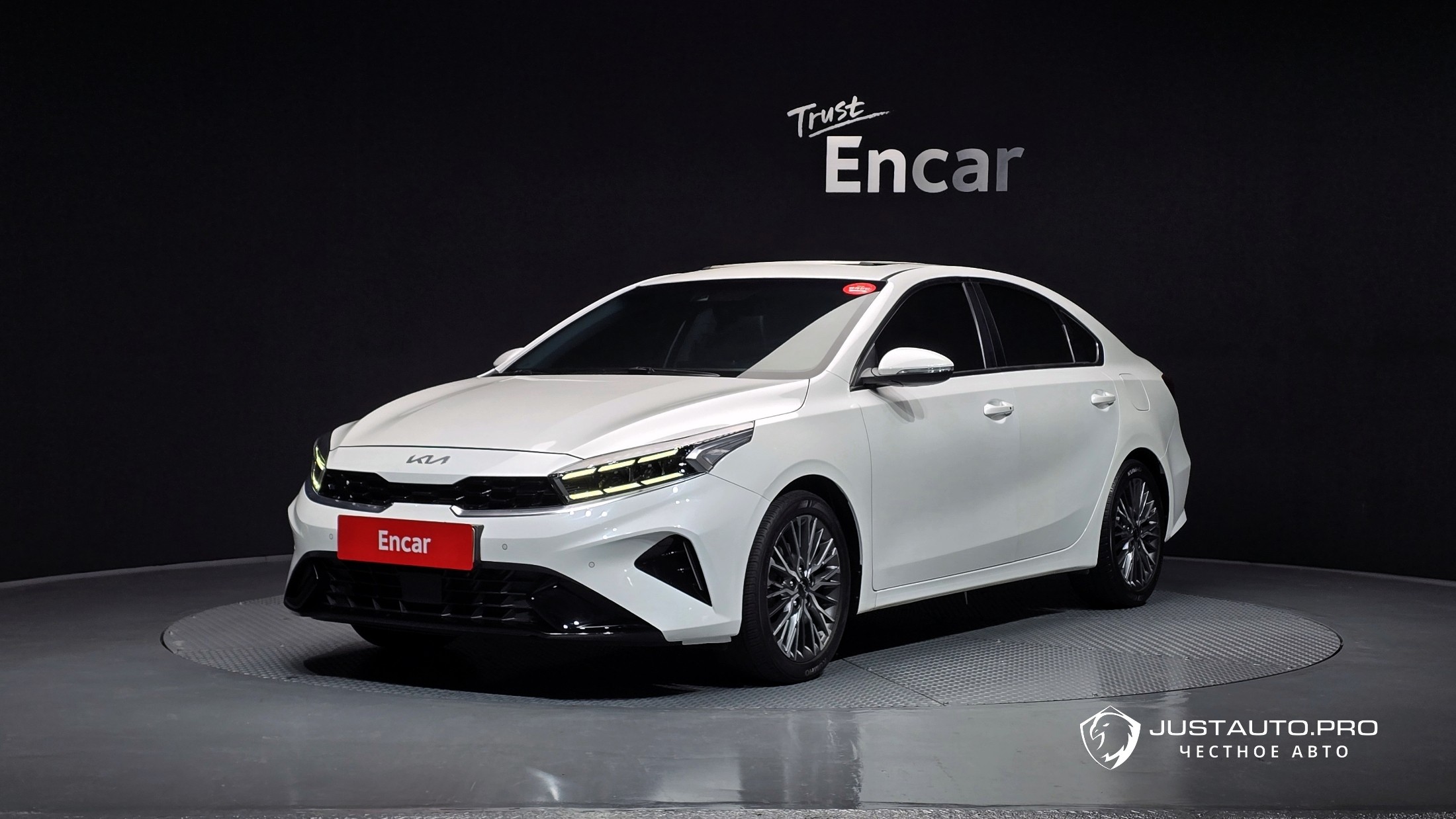 Автомобиль Kia K3