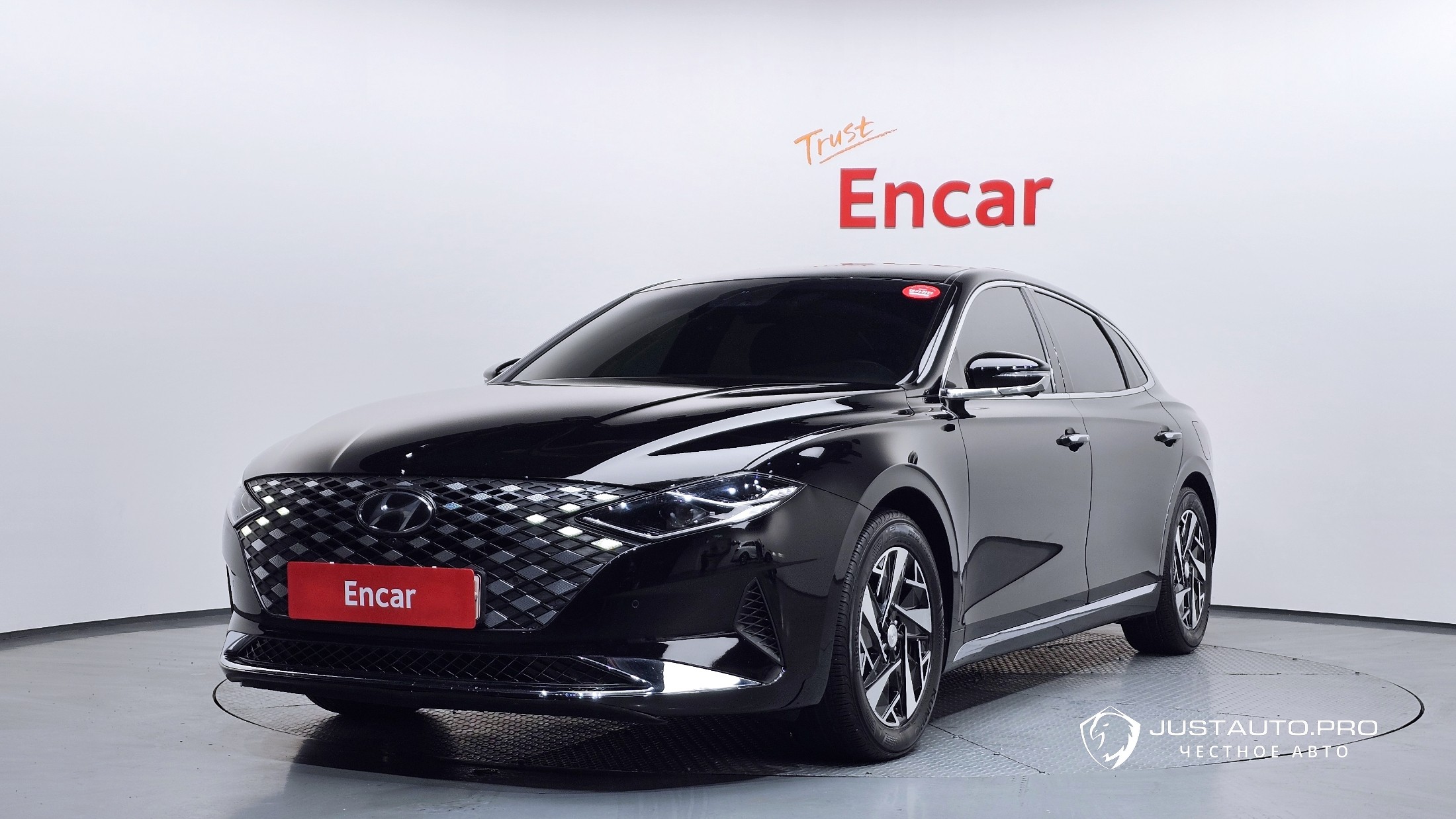 Автомобиль Hyundai Grandeur