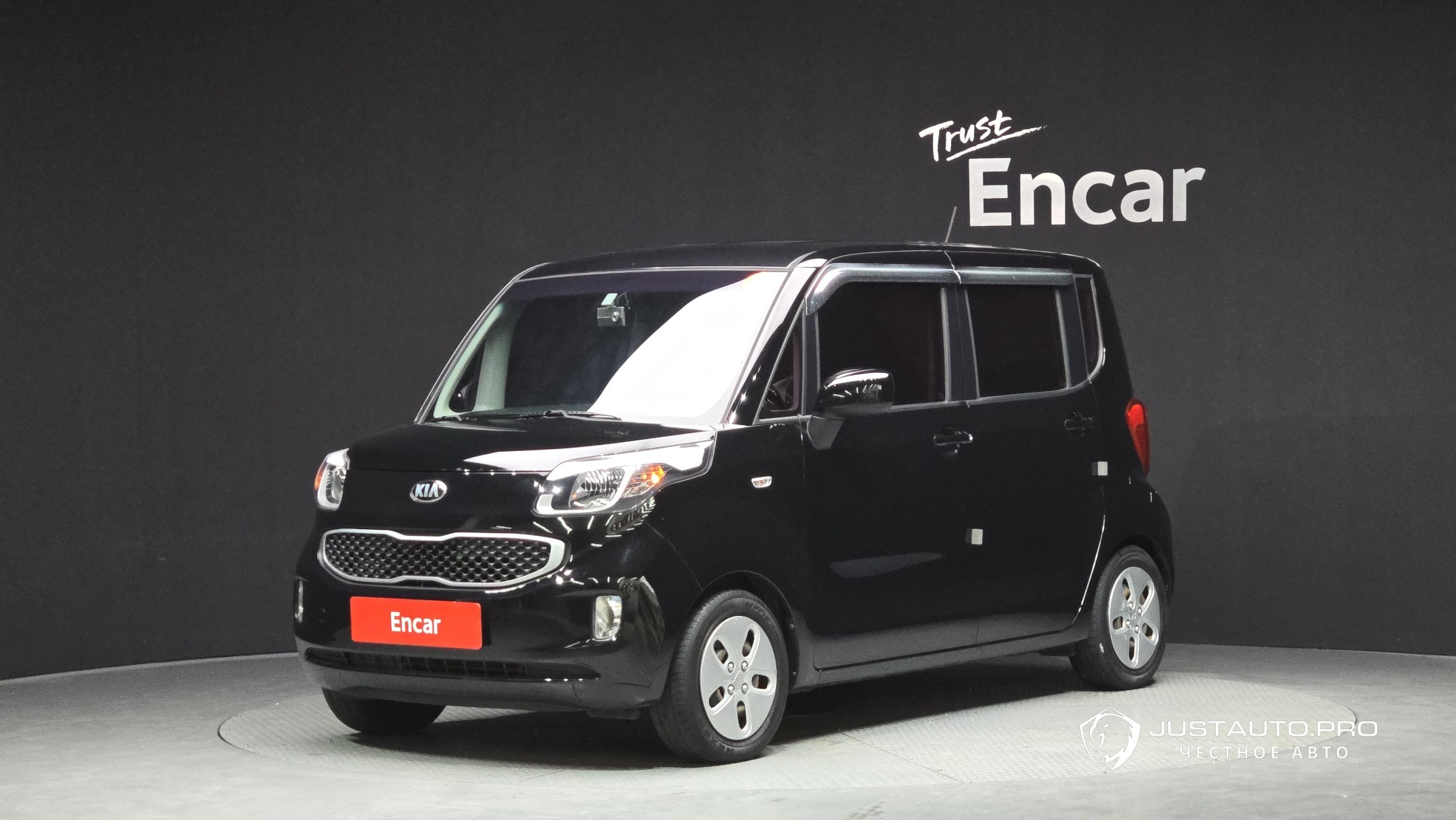 Автомобиль Kia RAY
