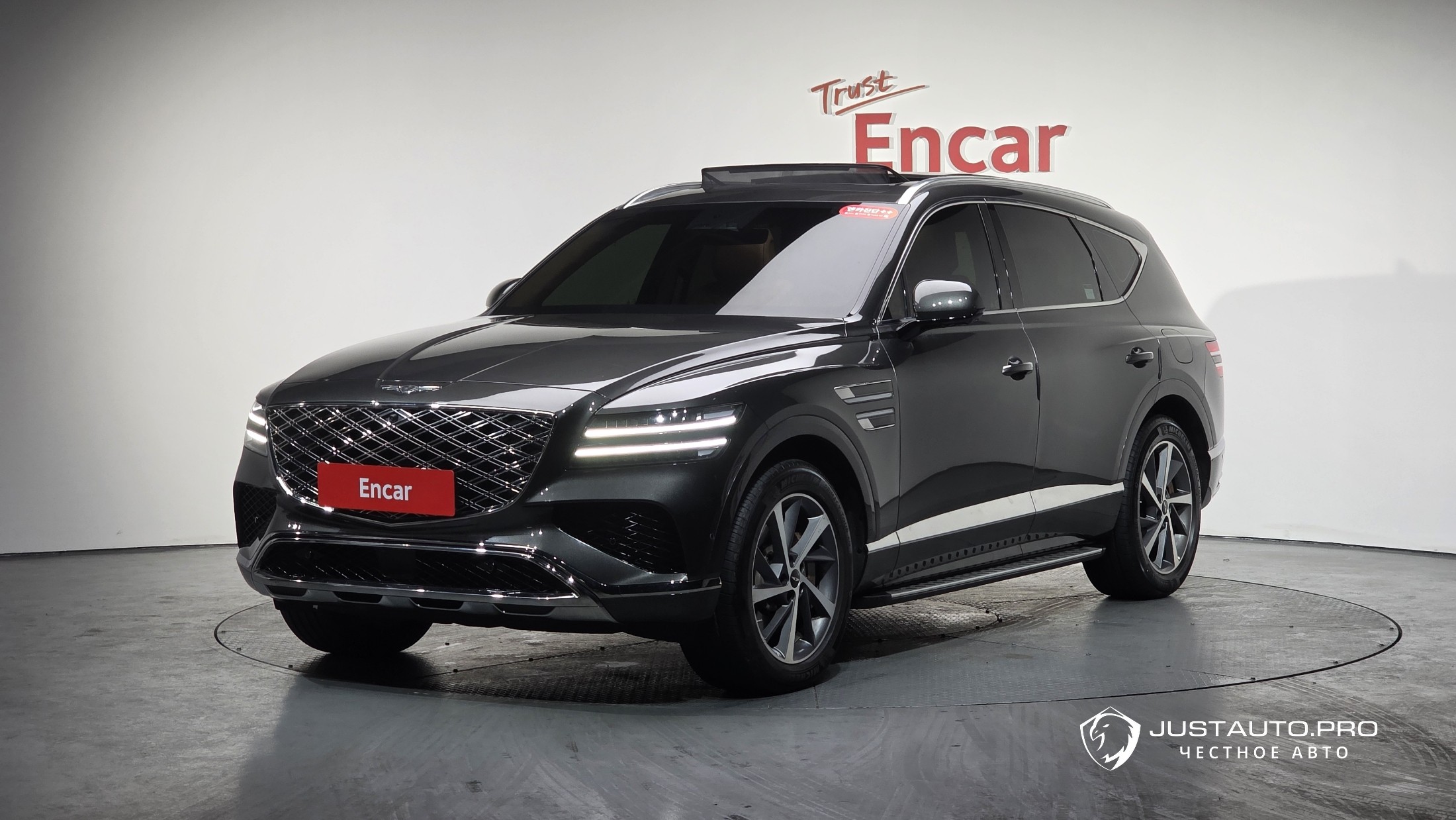 Автомобиль Genesis GV80