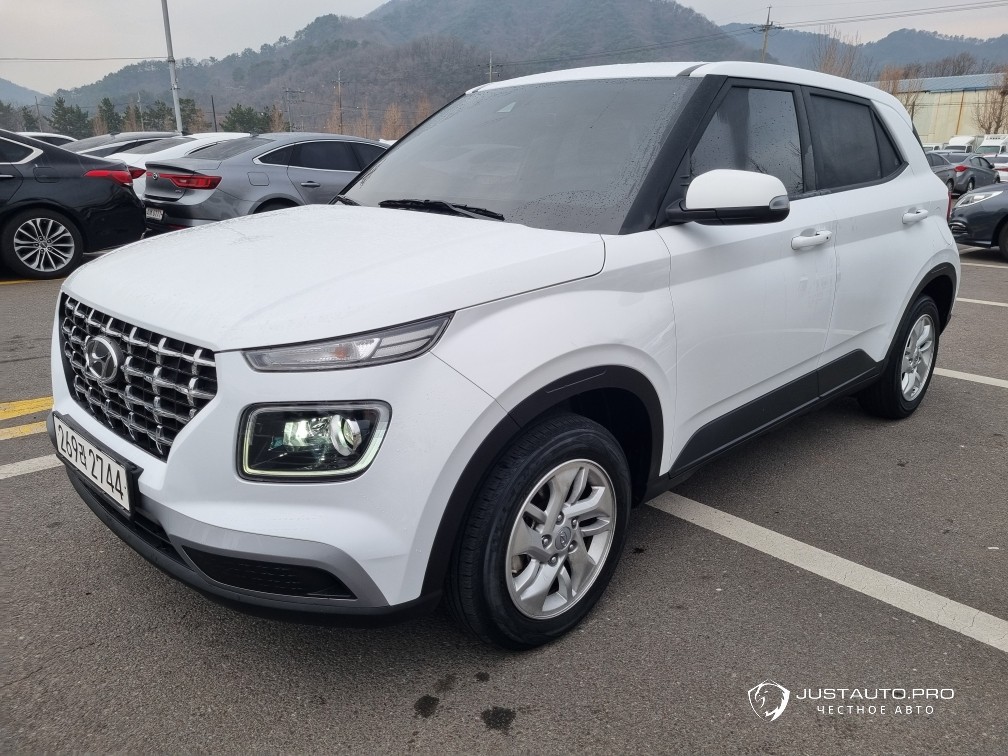 Автомобиль Hyundai Venue
