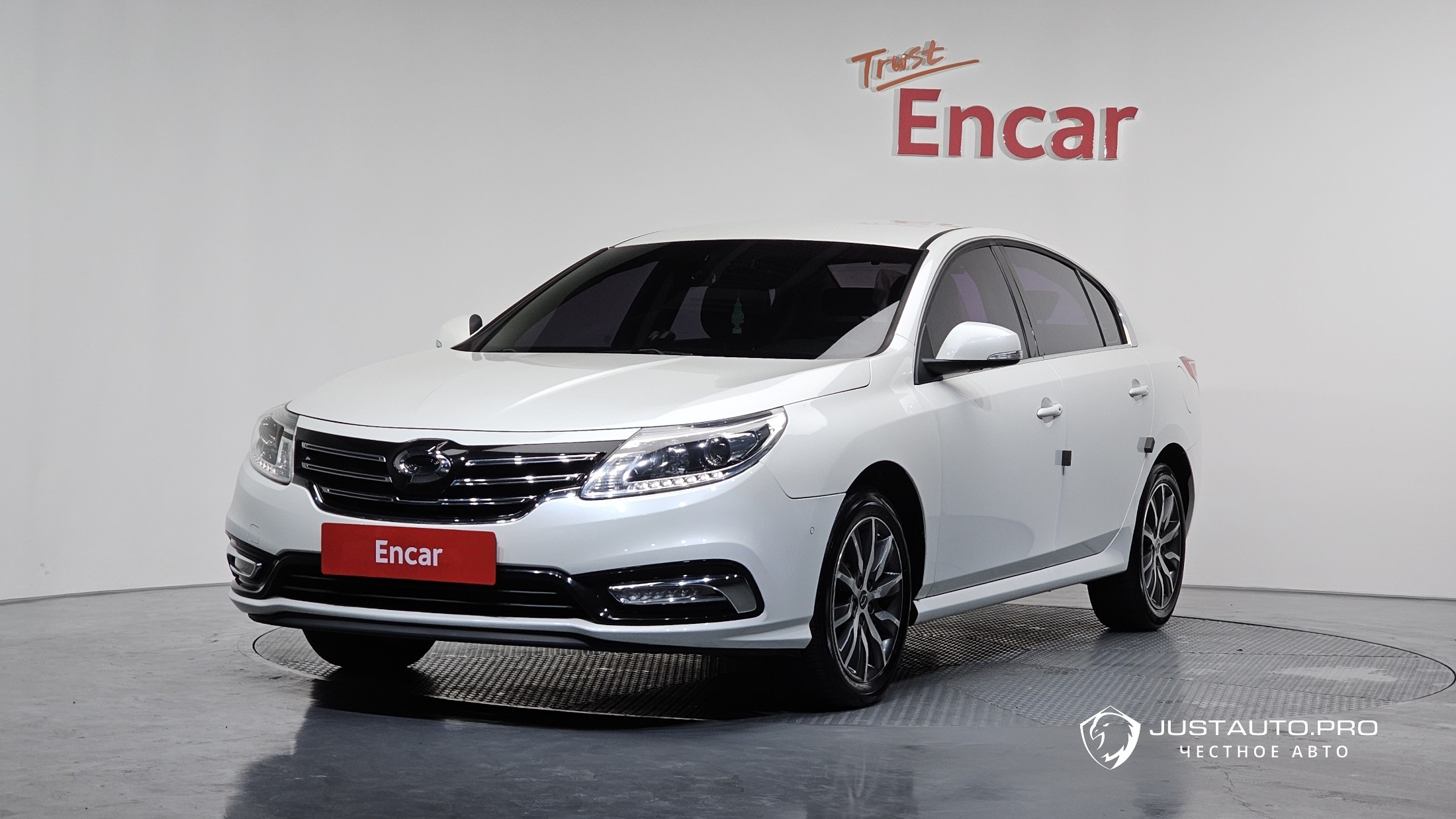 Автомобиль Renault-KoreaSamsung SM5 