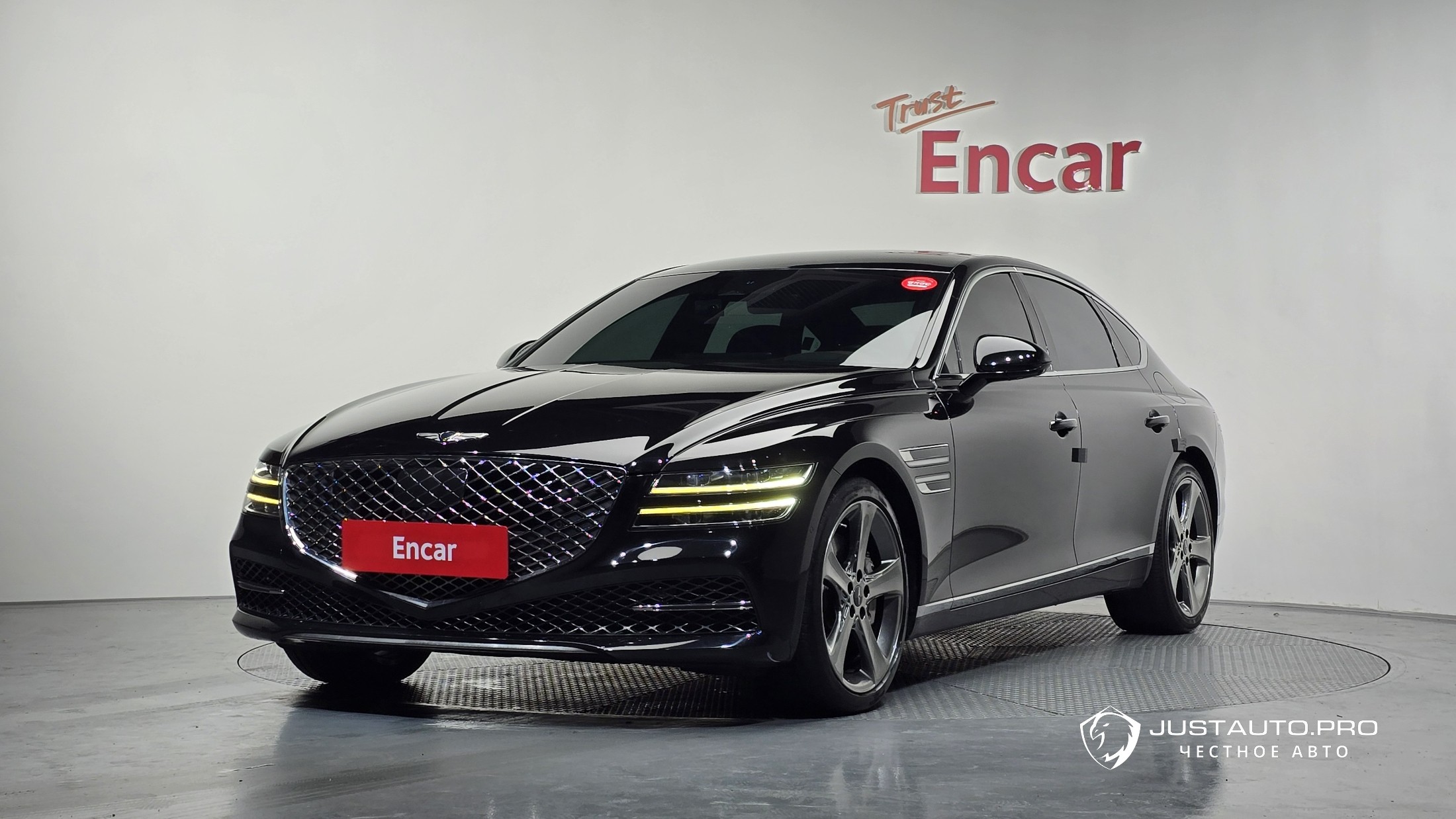 Автомобиль Genesis G80