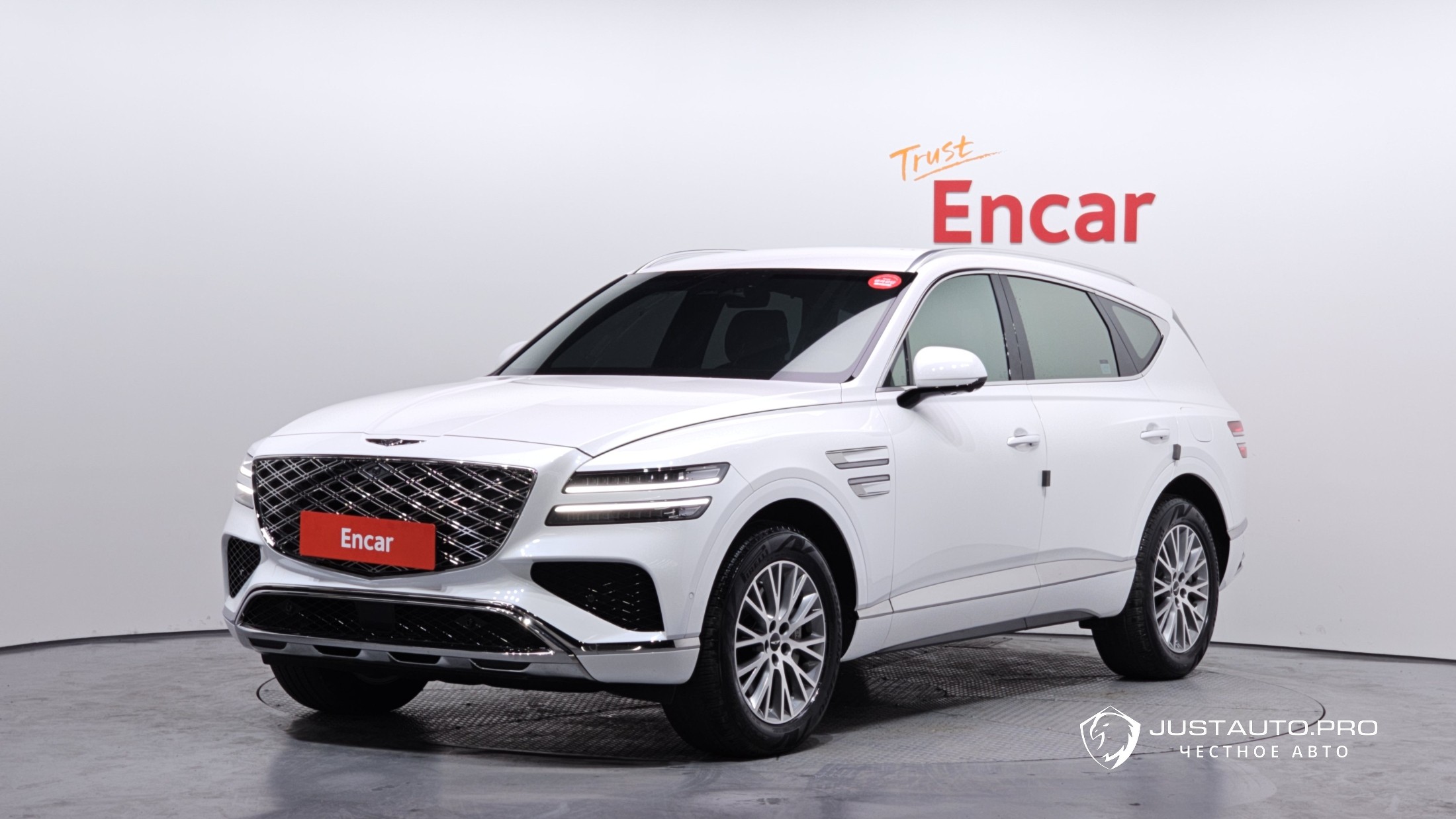 Автомобиль Genesis GV80