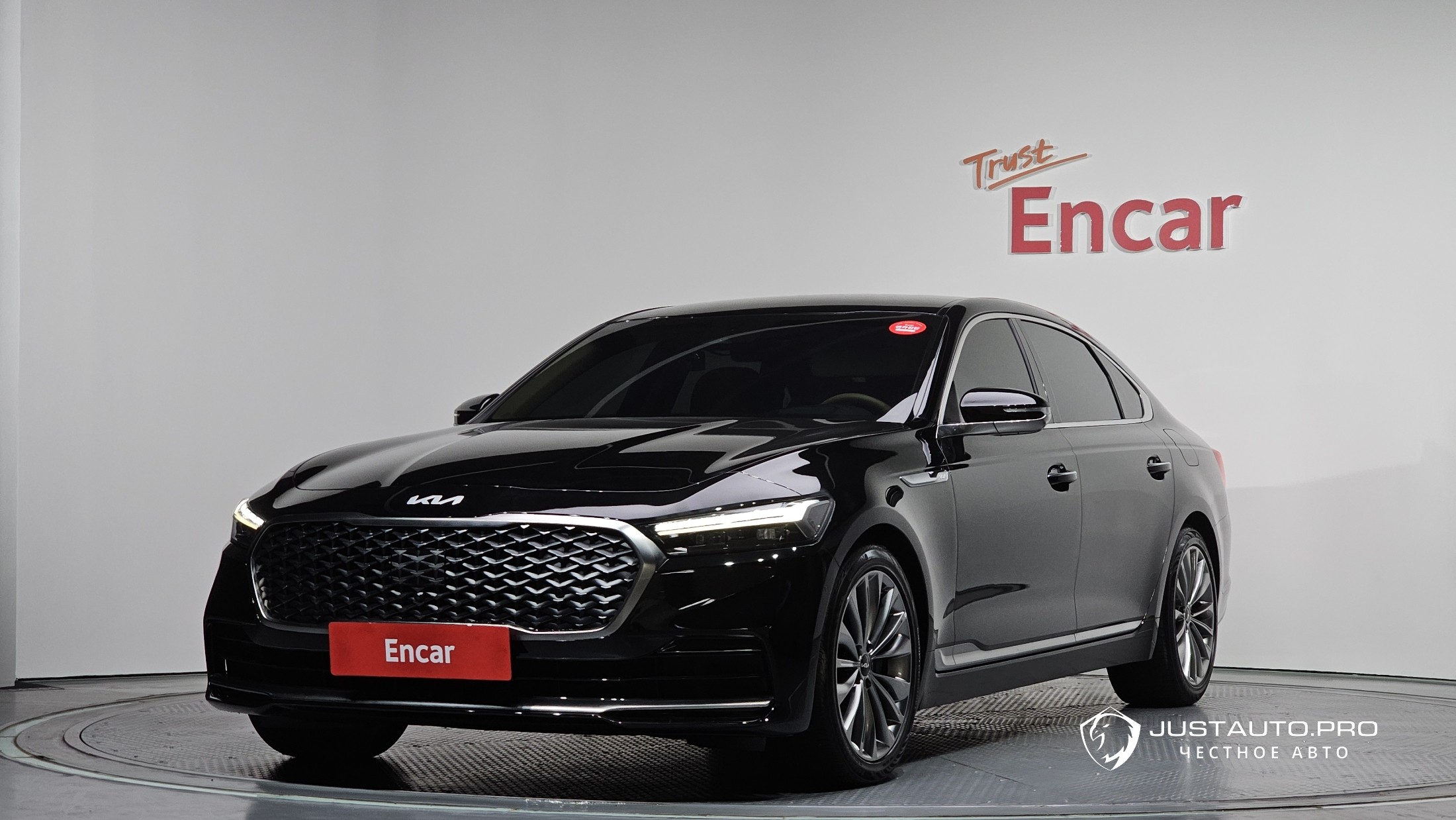 Автомобиль Kia K9