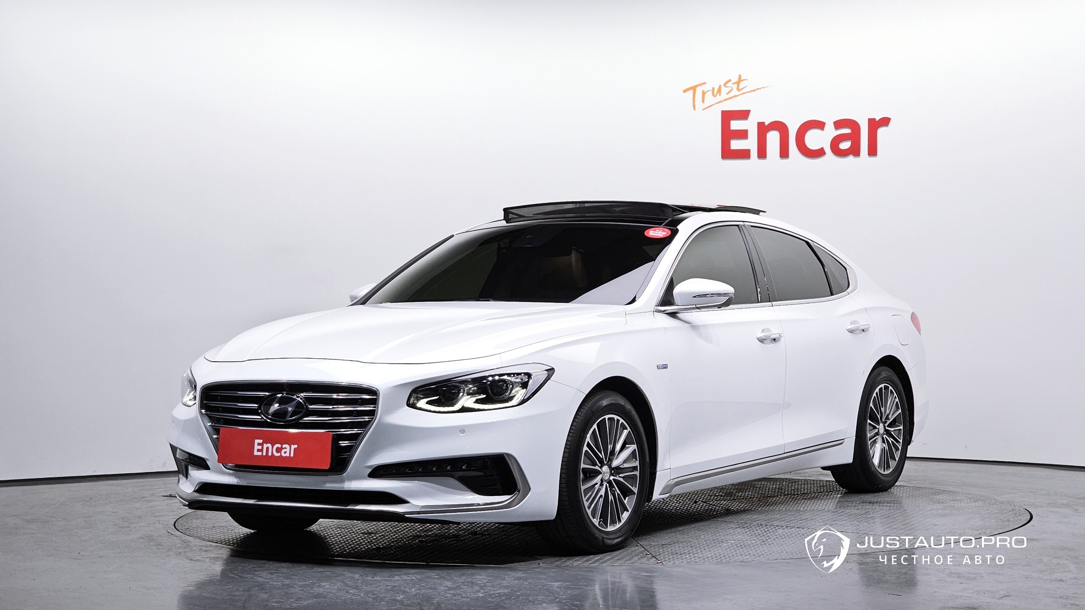 Автомобиль Hyundai Grandeur