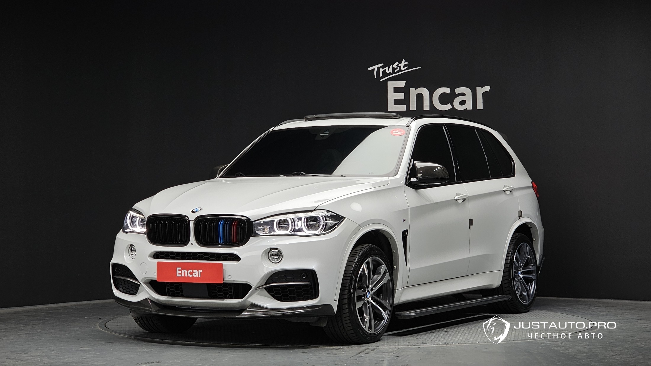 Автомобиль BMW X5