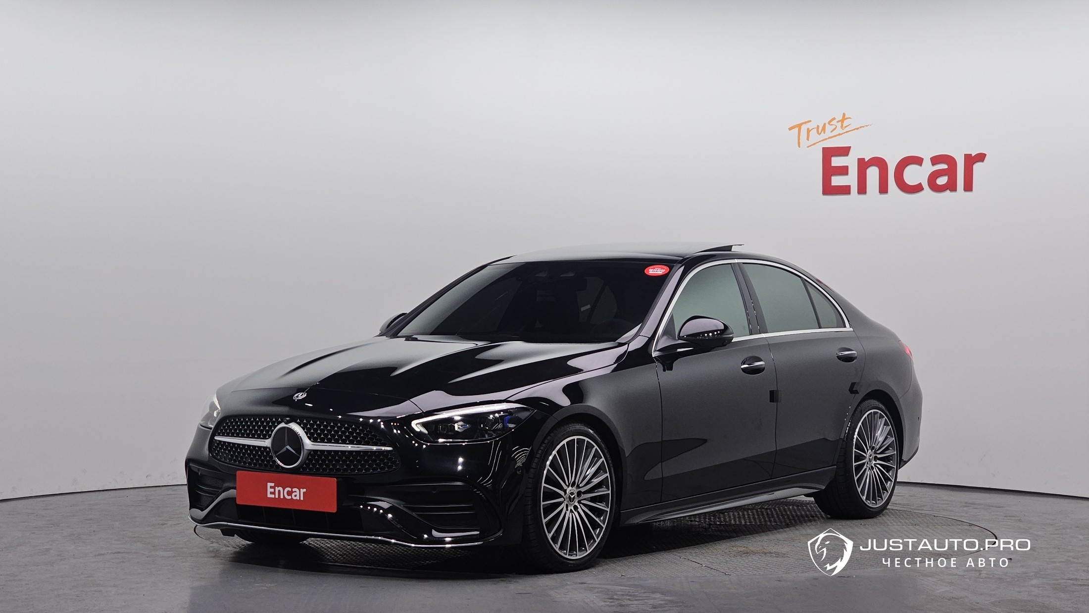 Автомобиль Mercedes-Benz C-Class