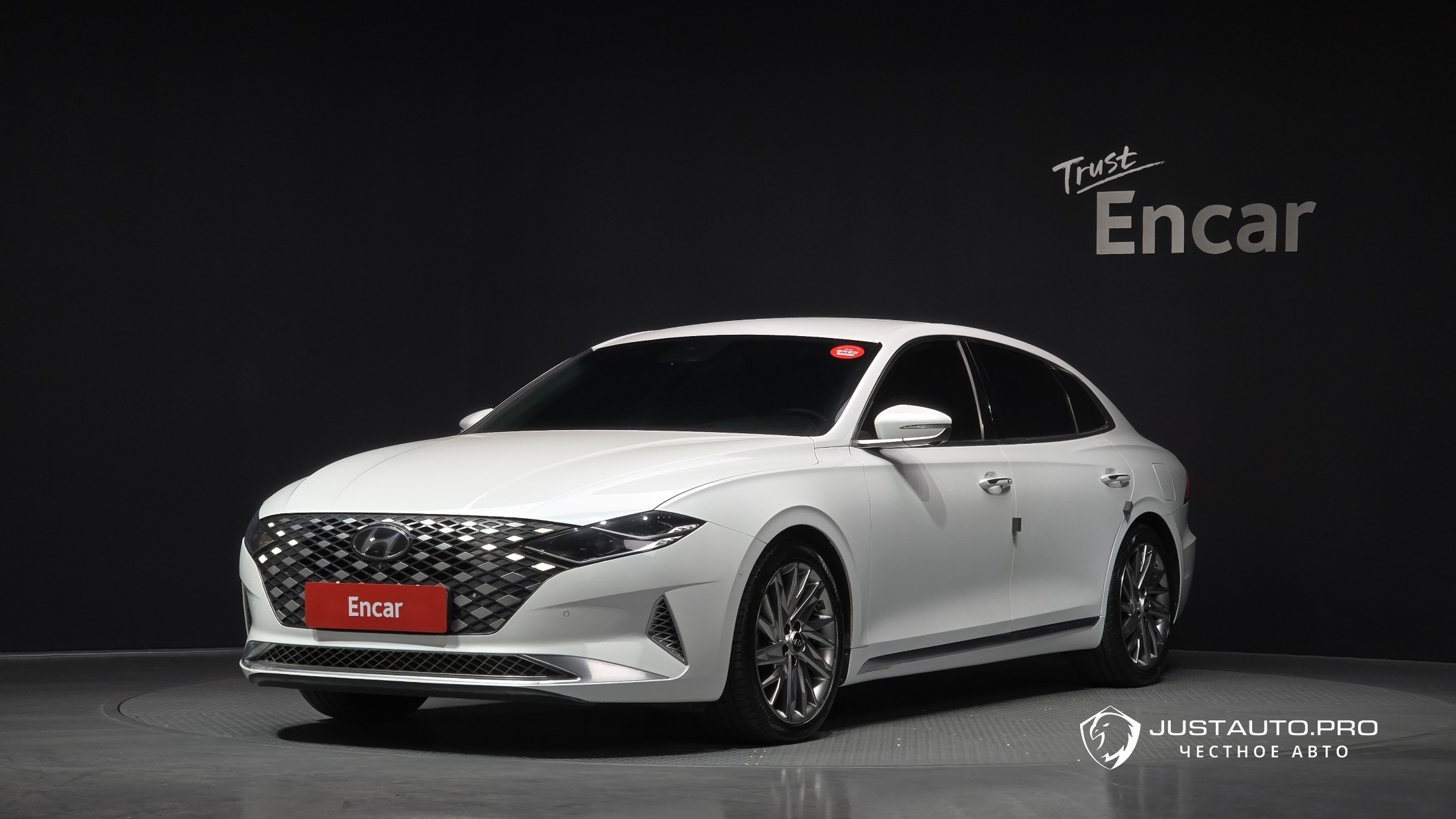 Автомобиль Hyundai Grandeur