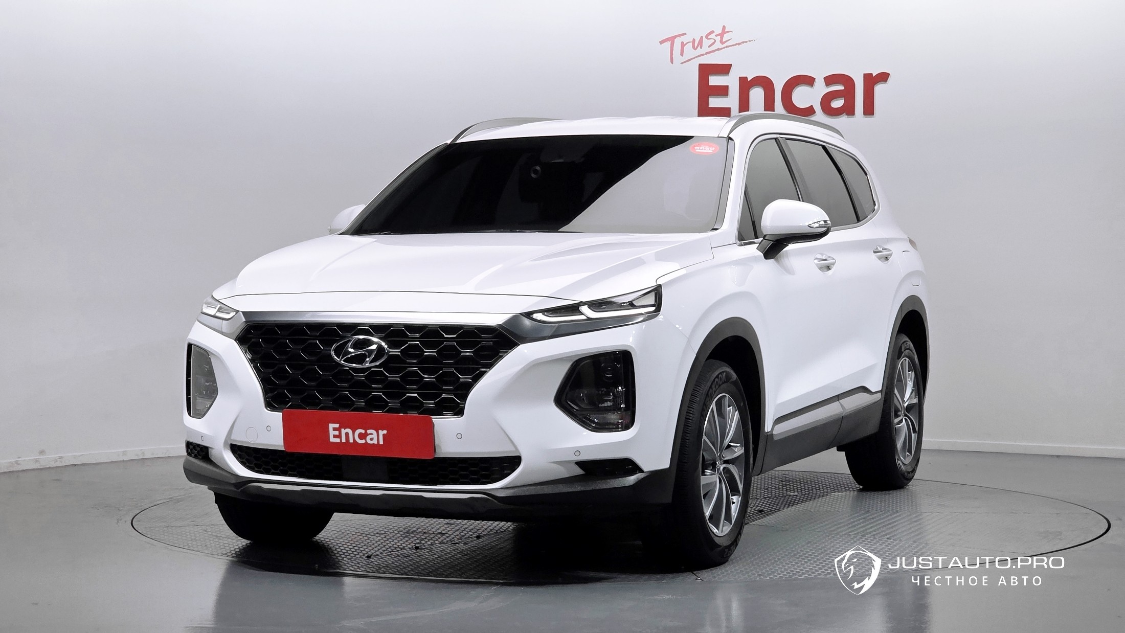 Автомобиль Hyundai Santafe