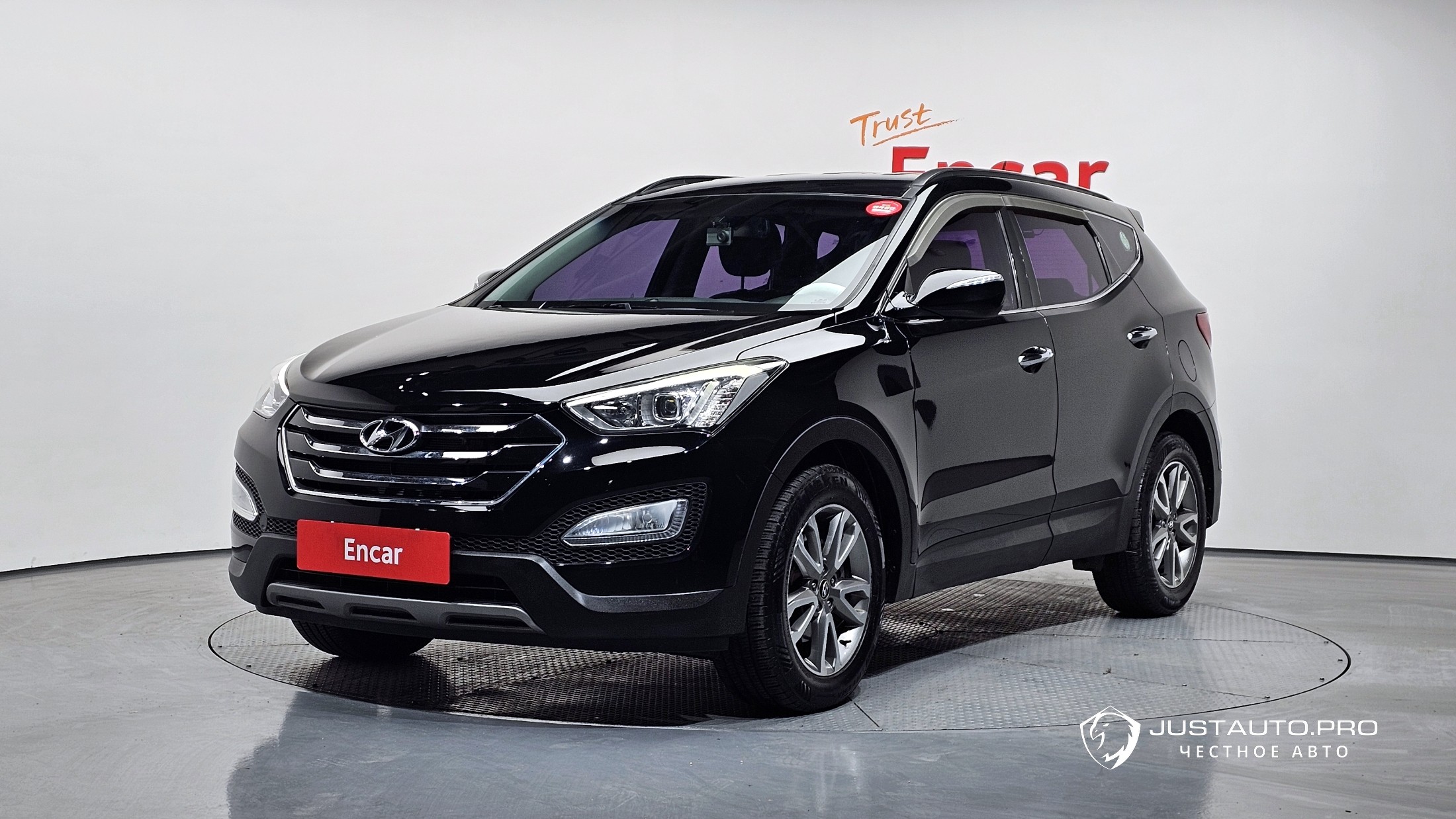 Автомобиль Hyundai Santafe