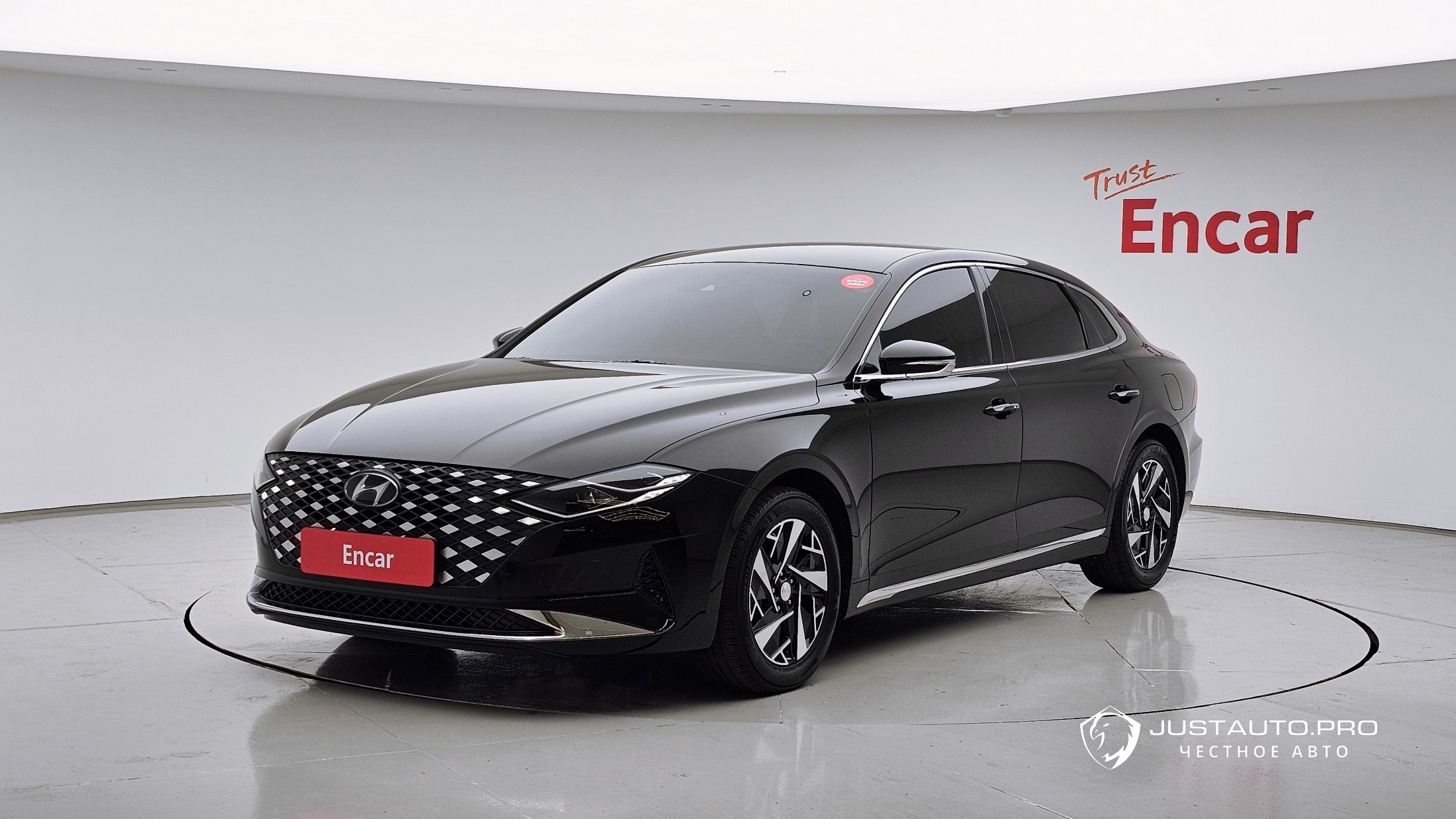 Автомобиль Hyundai Grandeur