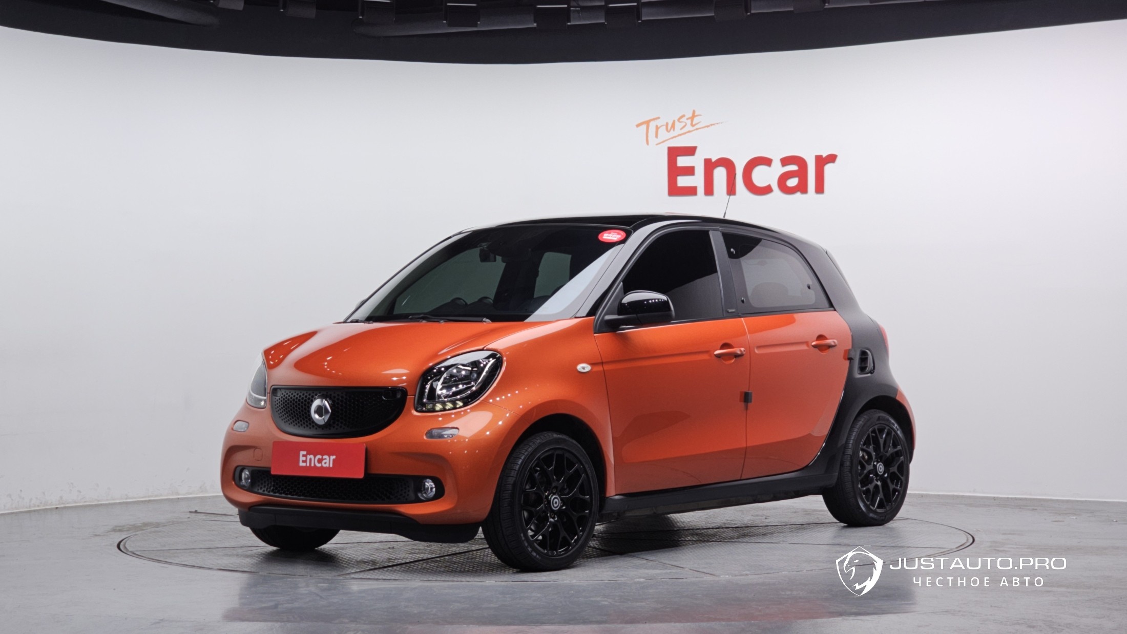 Автомобиль Smart Forfour