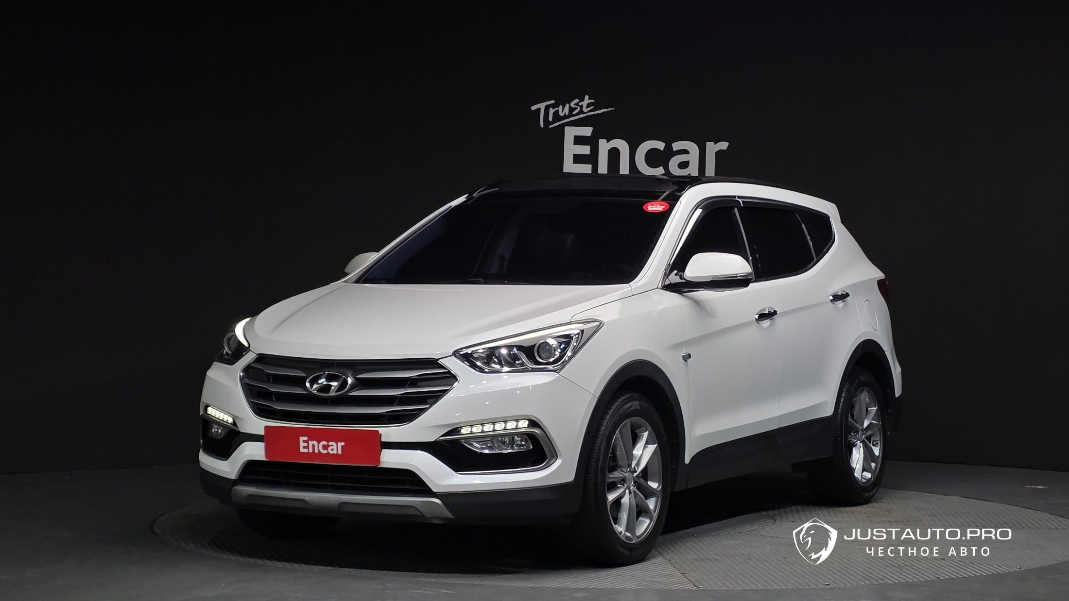 Автомобиль Hyundai Santafe