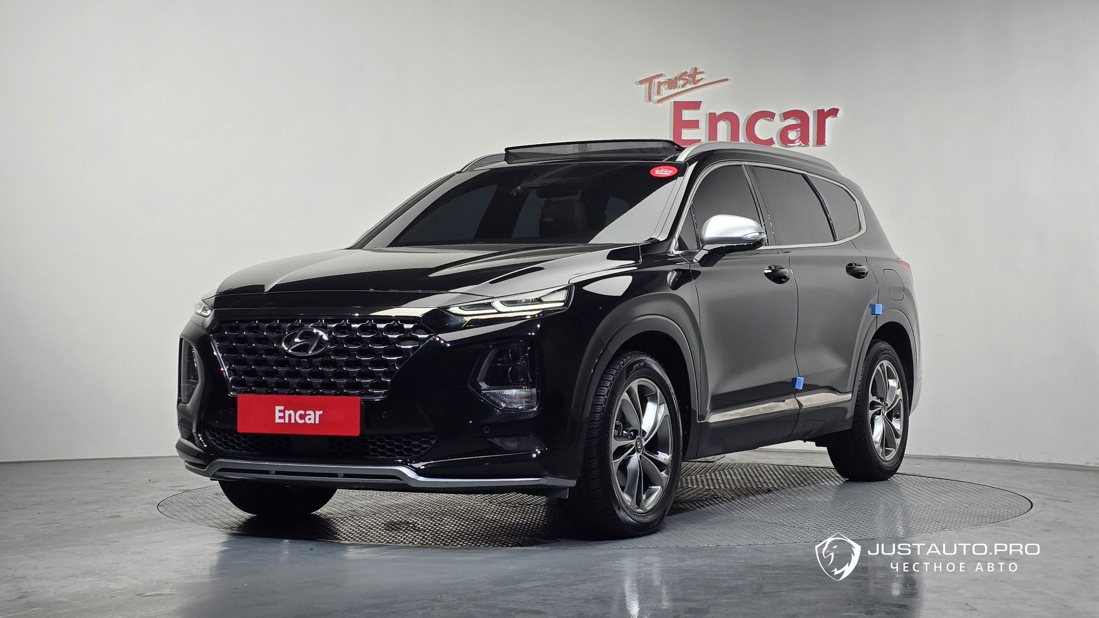 Автомобиль Hyundai Santafe