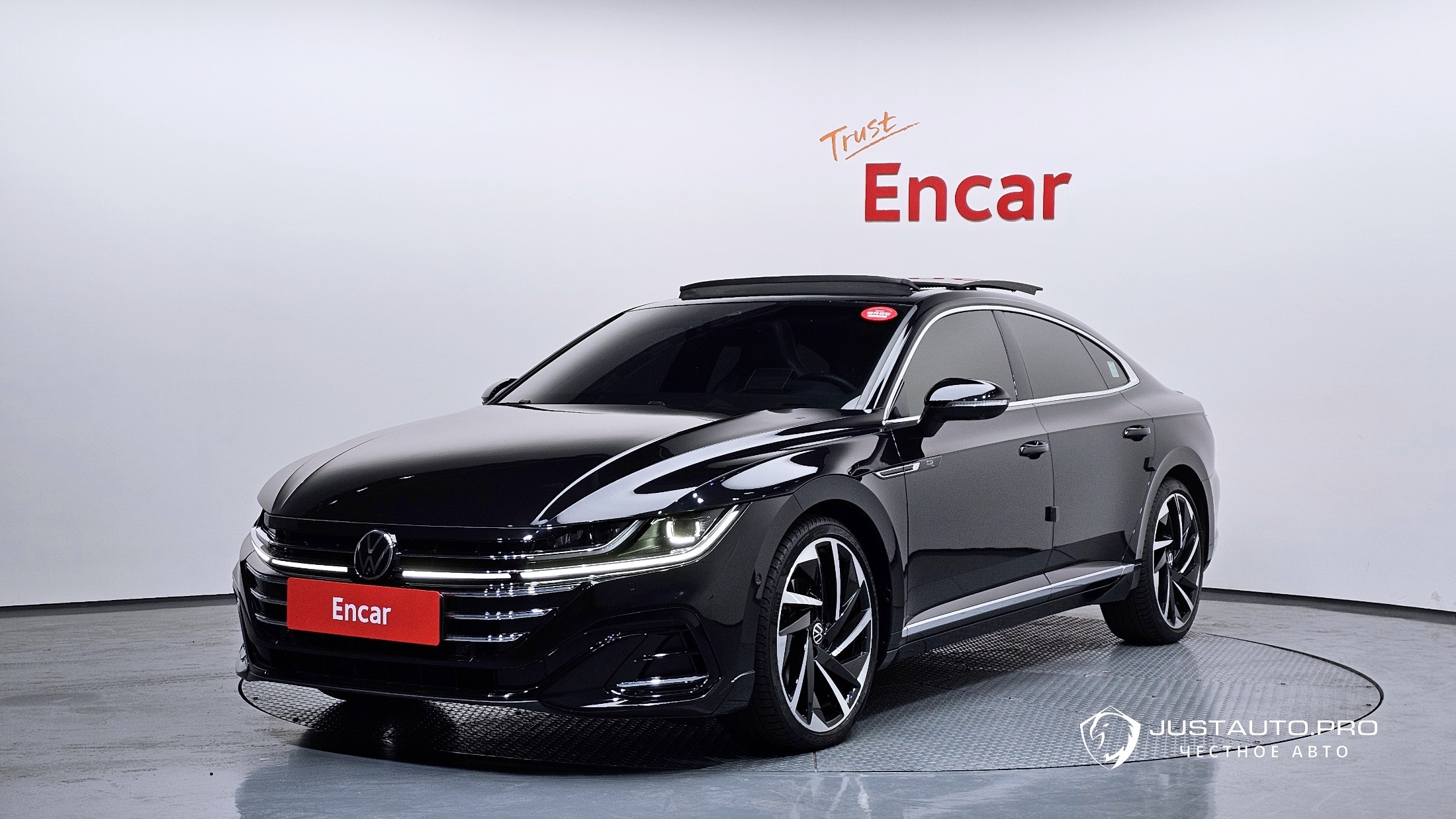 Автомобиль Volkswagen Arteon