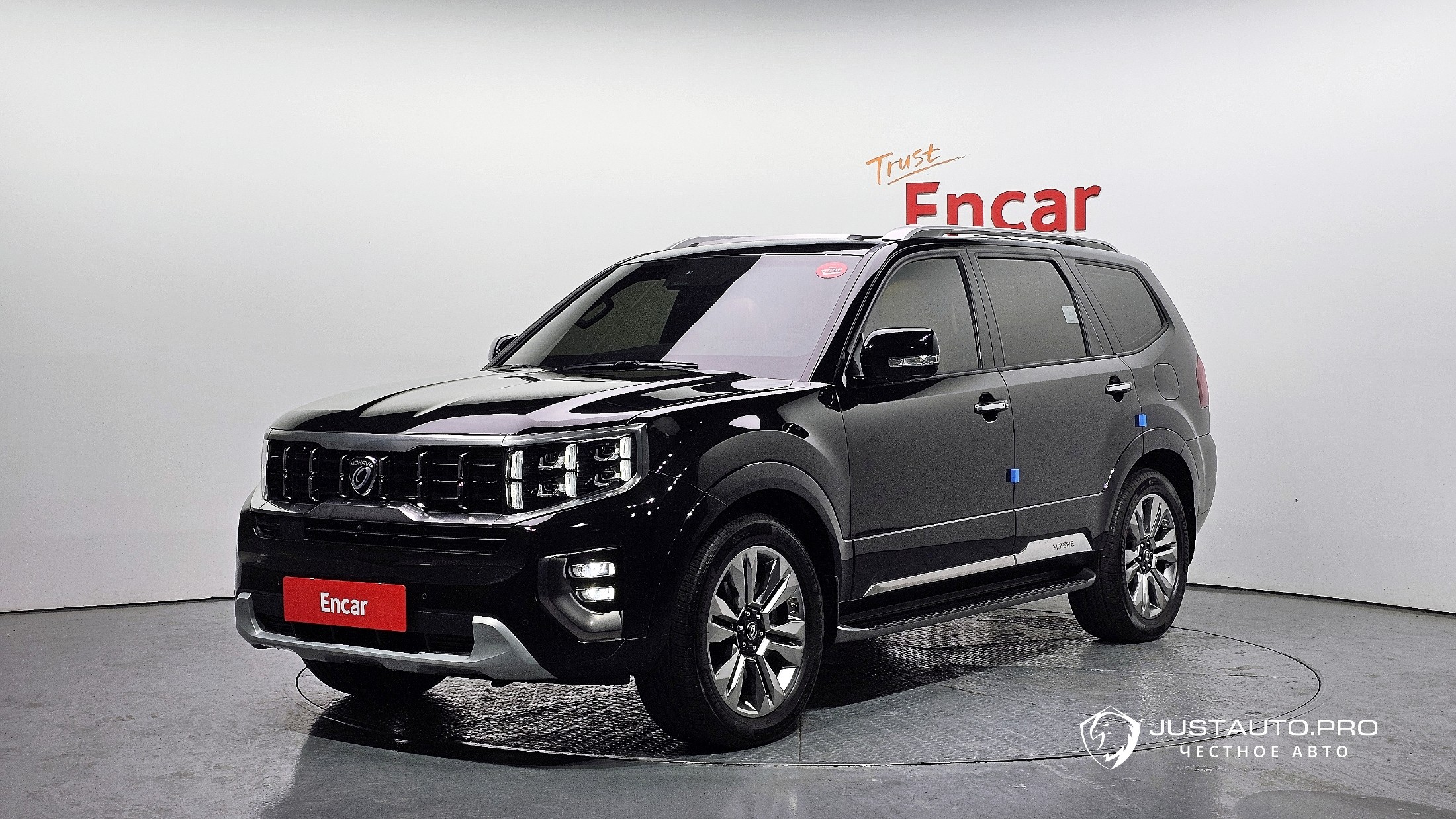 Автомобиль Kia Mohave