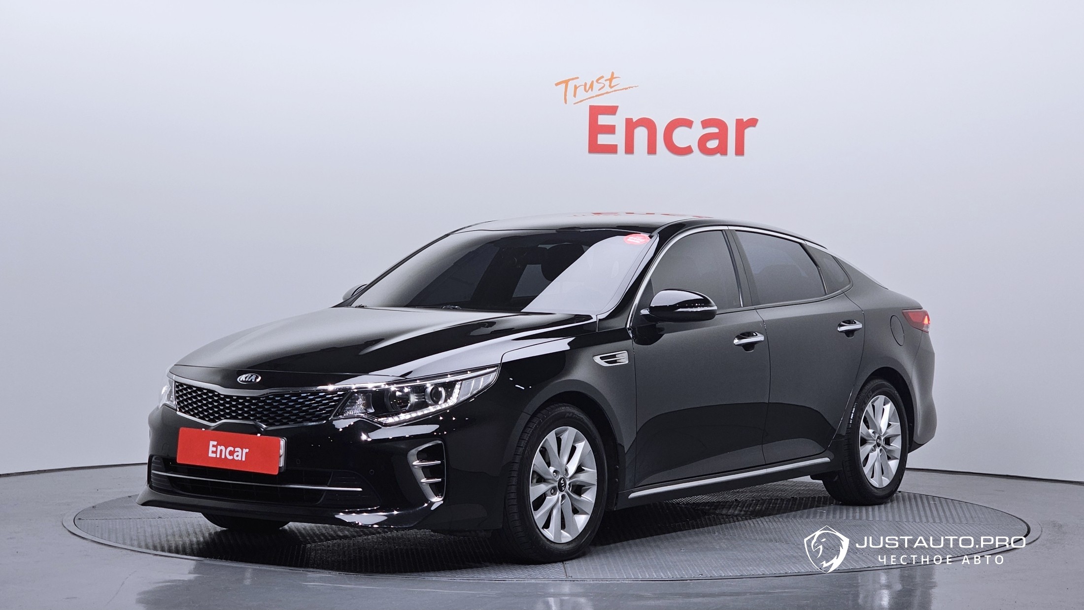 Автомобиль Kia K5