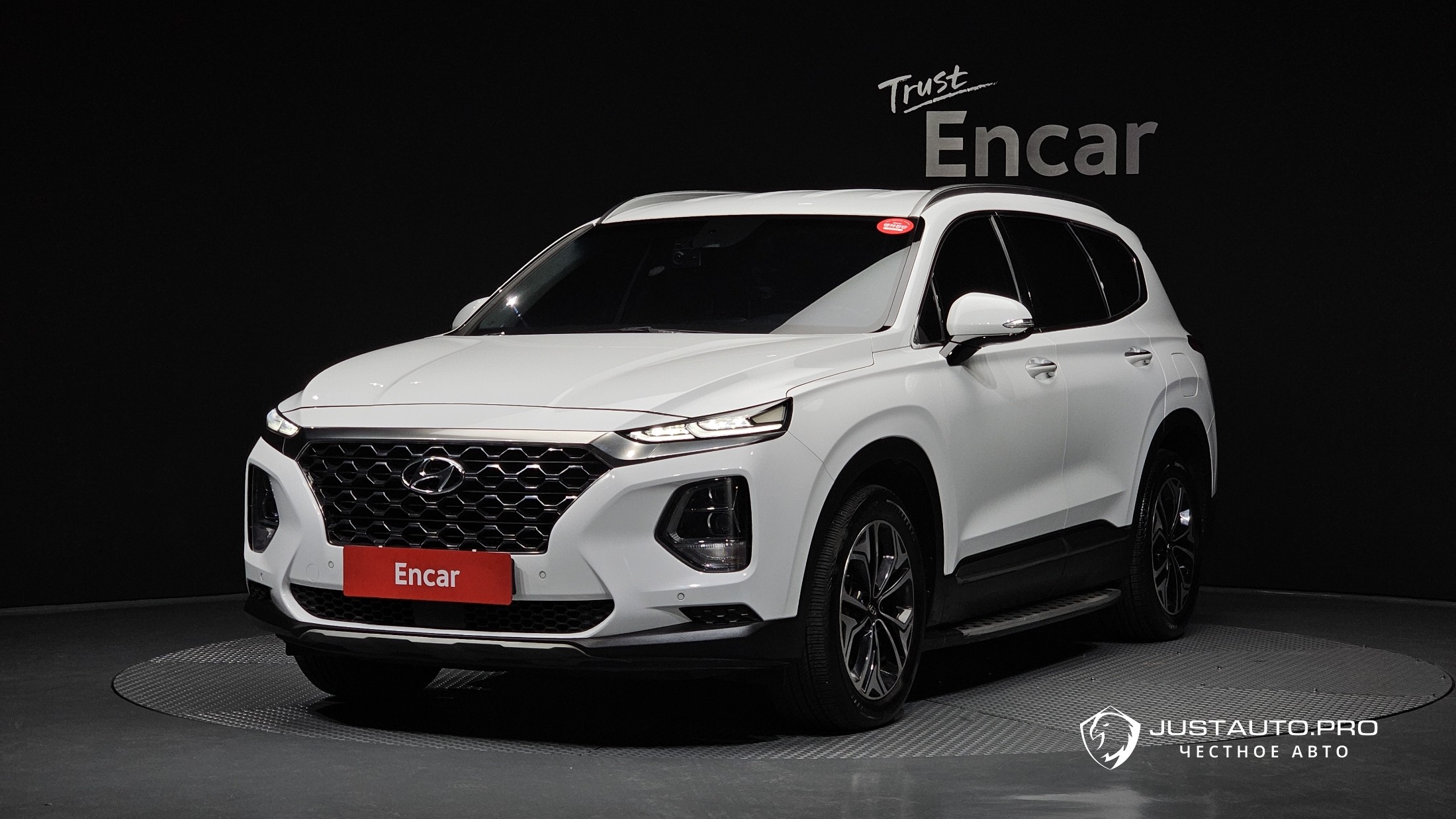 Автомобиль Hyundai Santafe