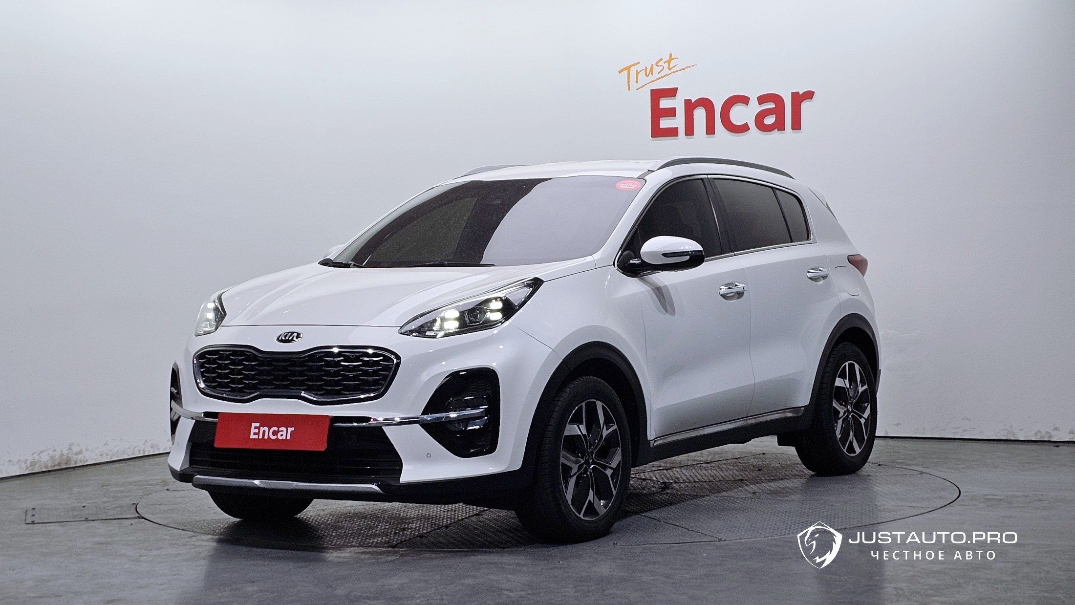 Автомобиль Kia Sportage