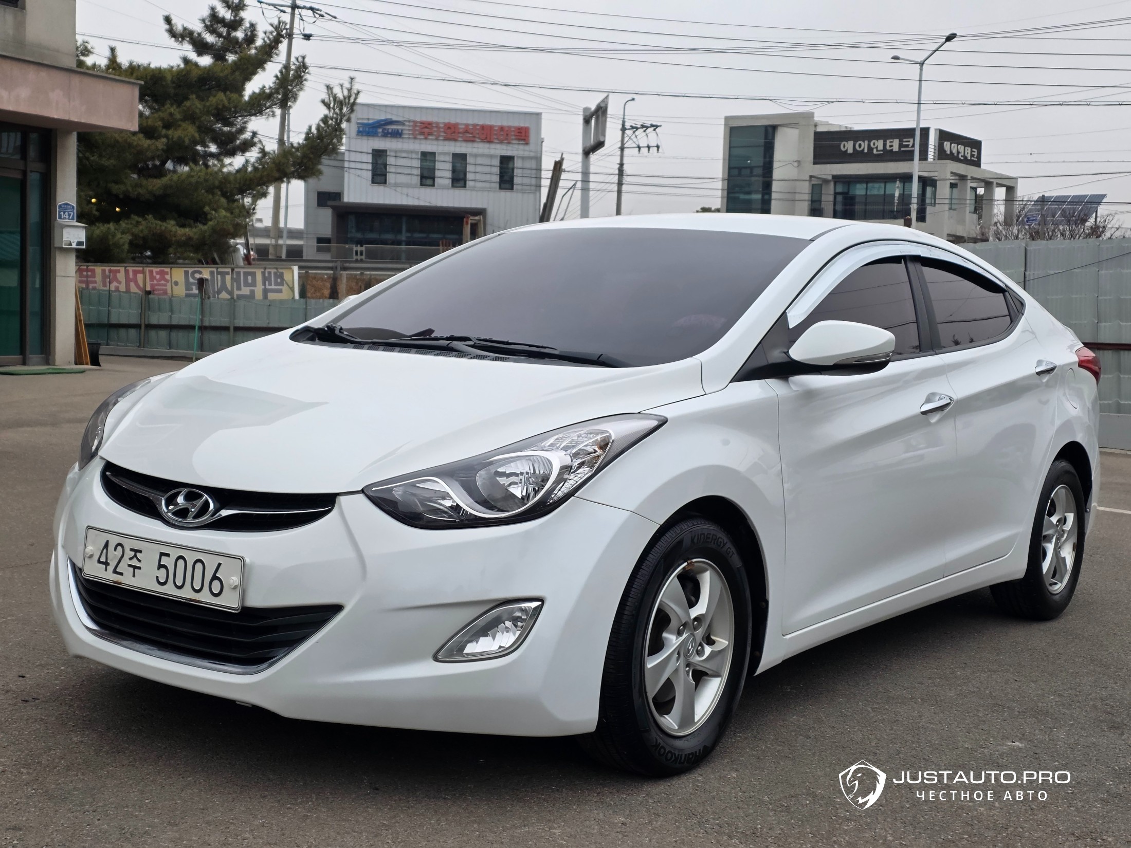 Автомобиль Hyundai AVANTE