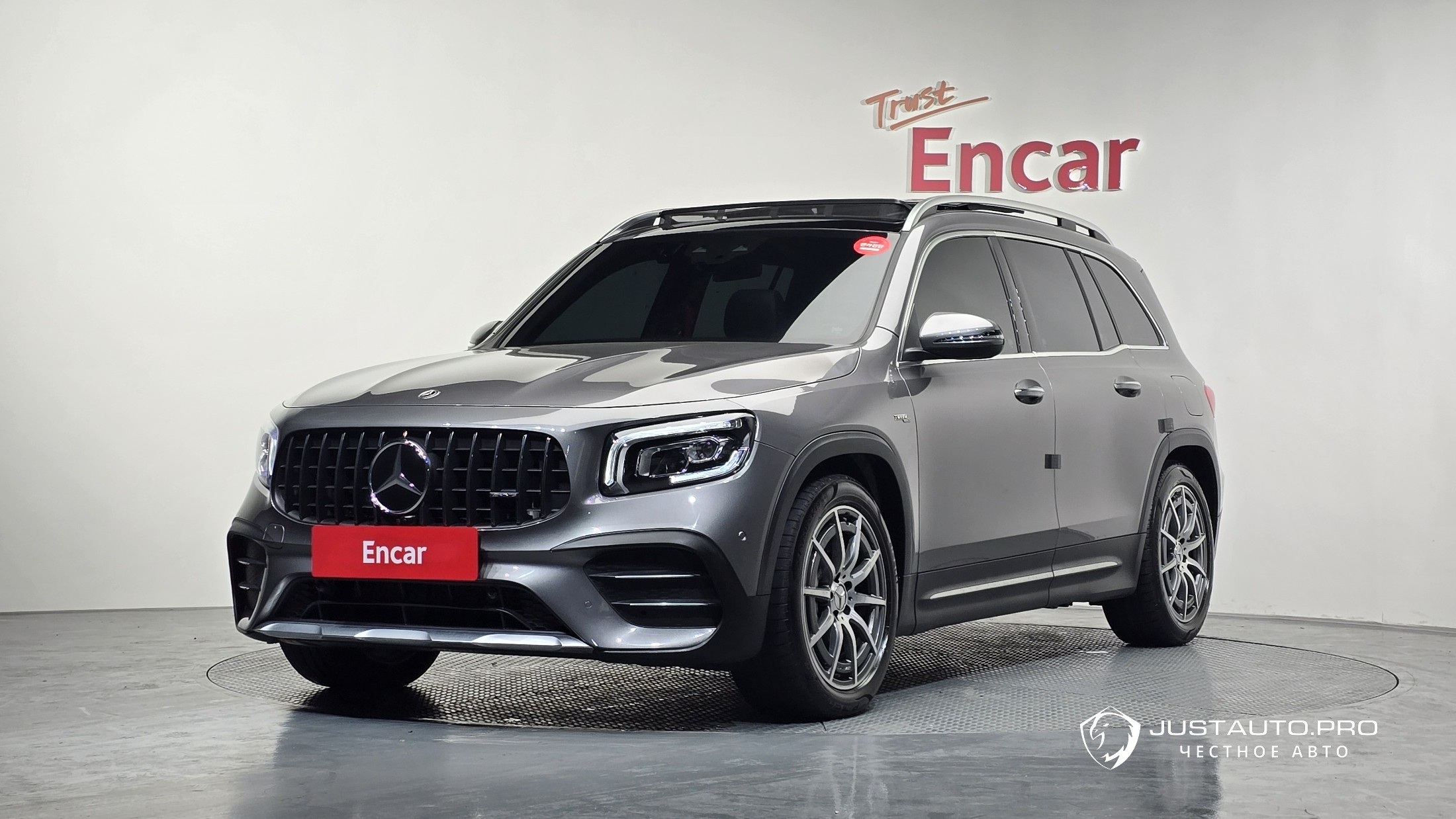 Автомобиль Mercedes-Benz GLB-Class