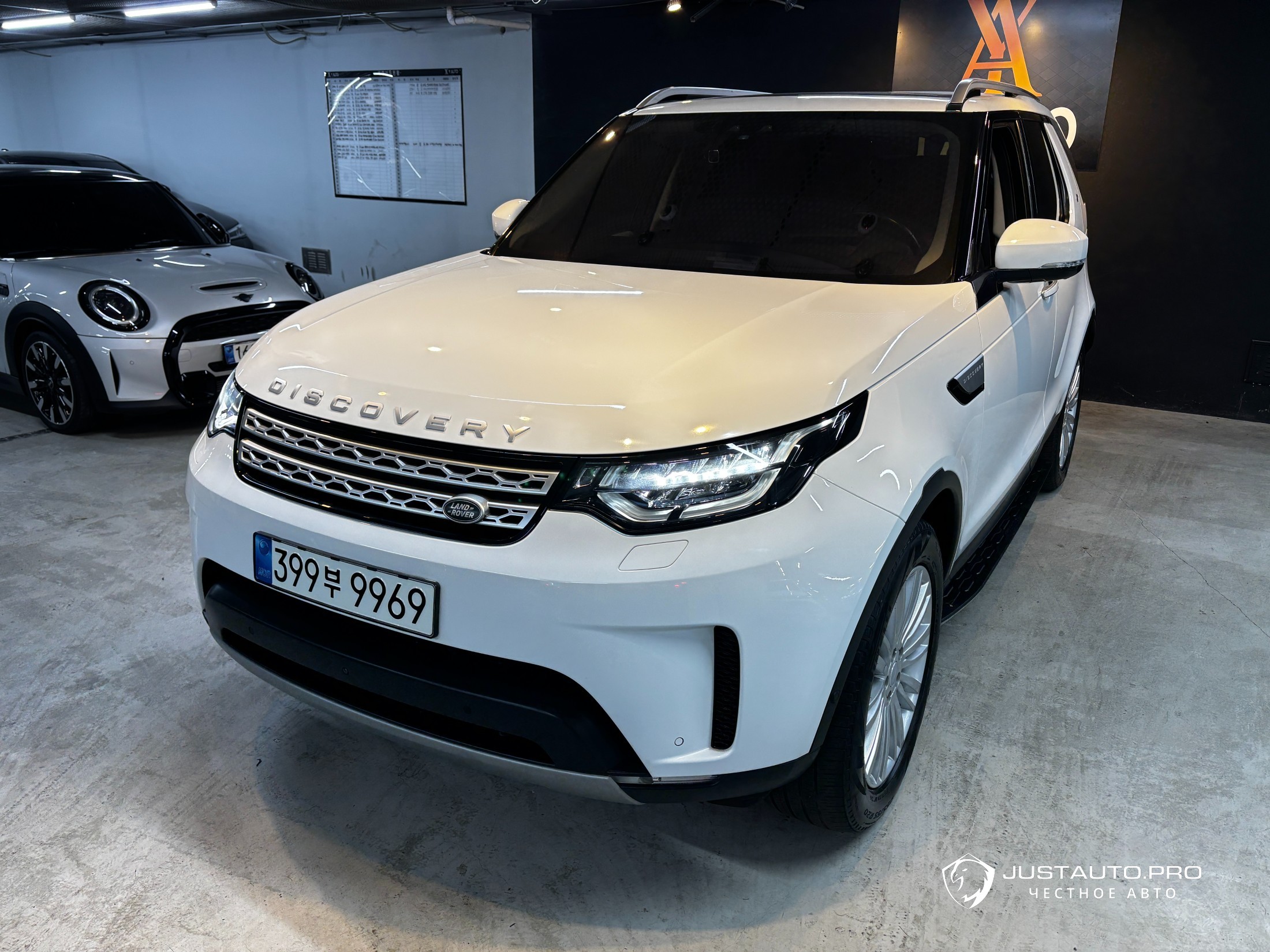 Автомобиль Land Rover Discovery