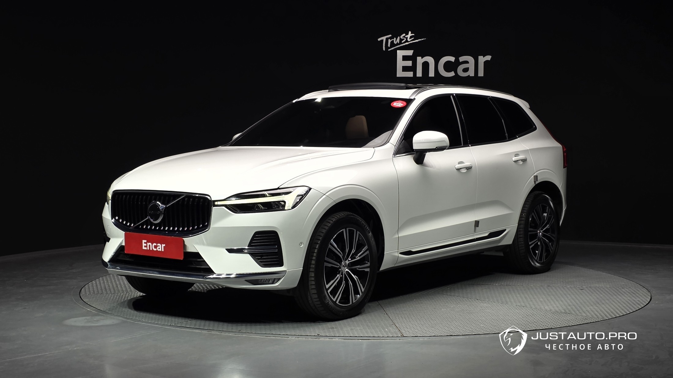 Автомобиль Volvo XC60