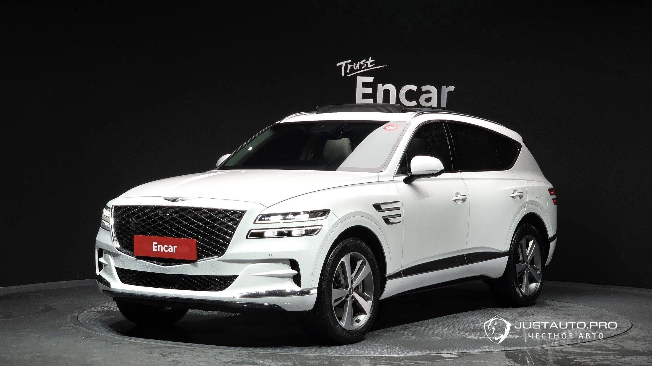 Автомобиль Genesis GV80