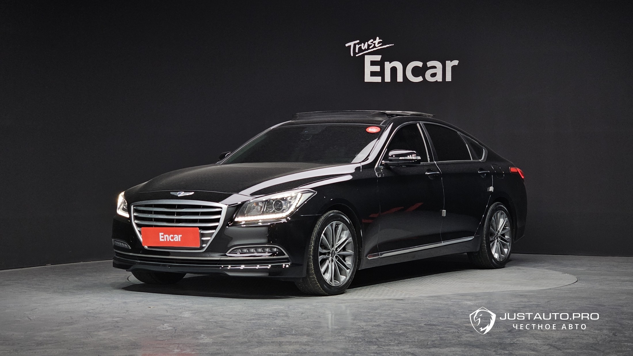 Автомобиль Hyundai Genesis