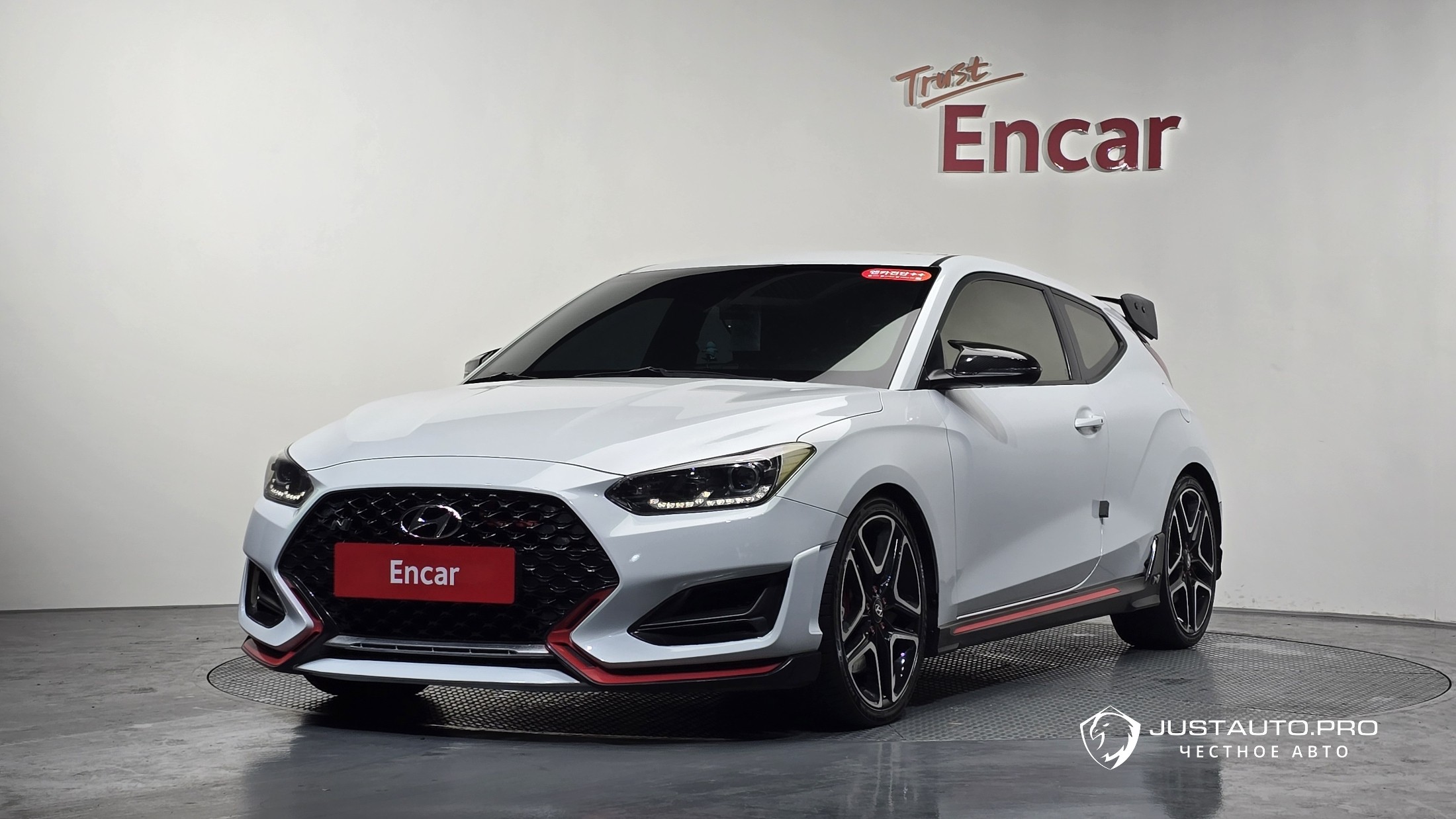 Автомобиль Hyundai Veloster