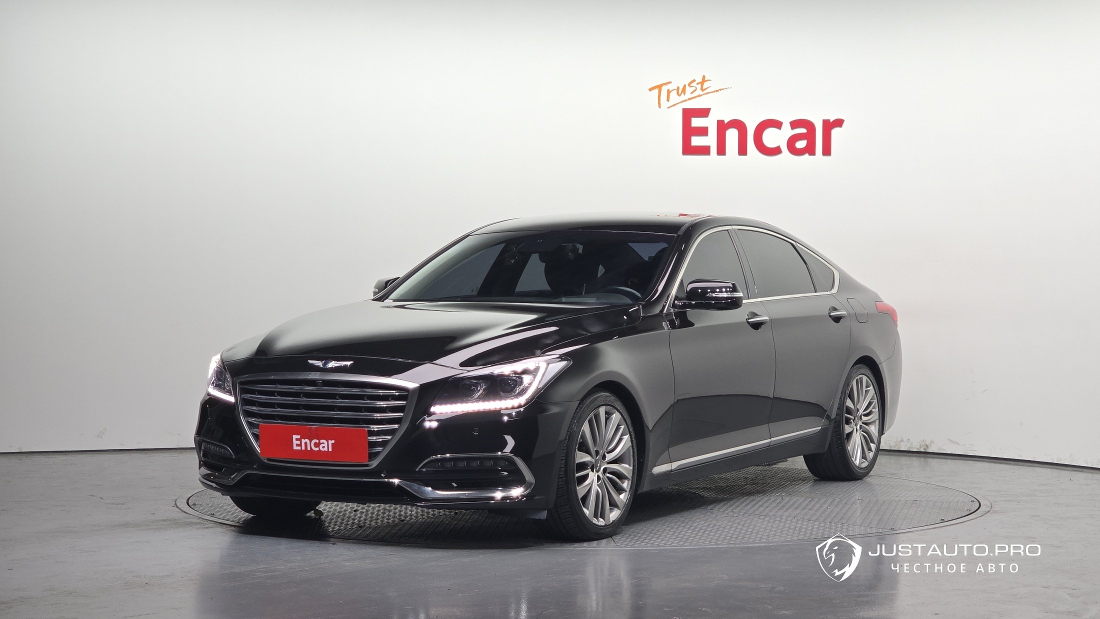 Автомобиль Genesis G80