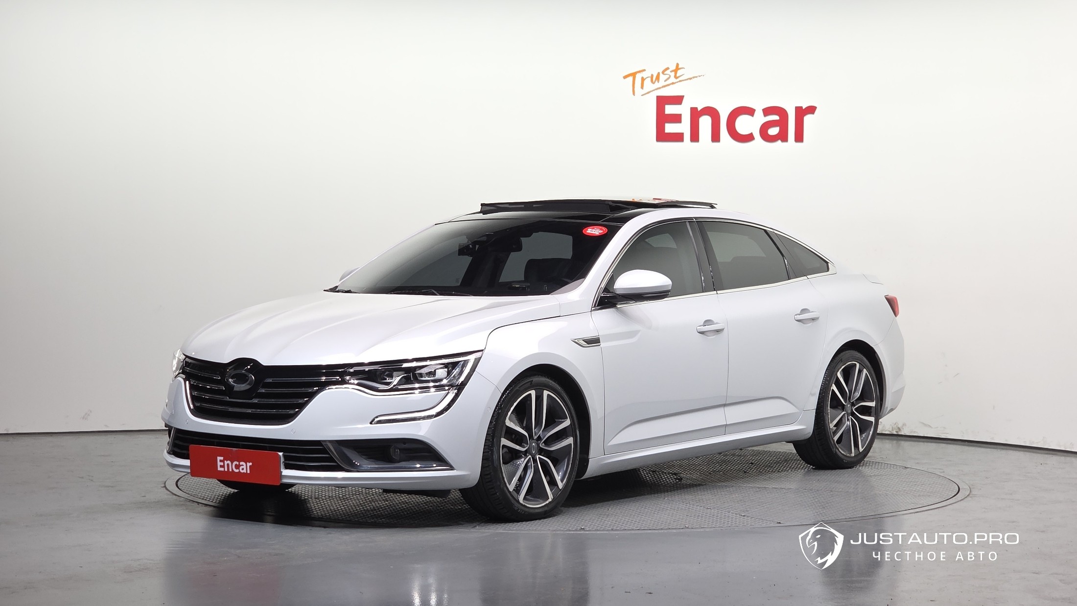 Автомобиль Renault-KoreaSamsung SM6