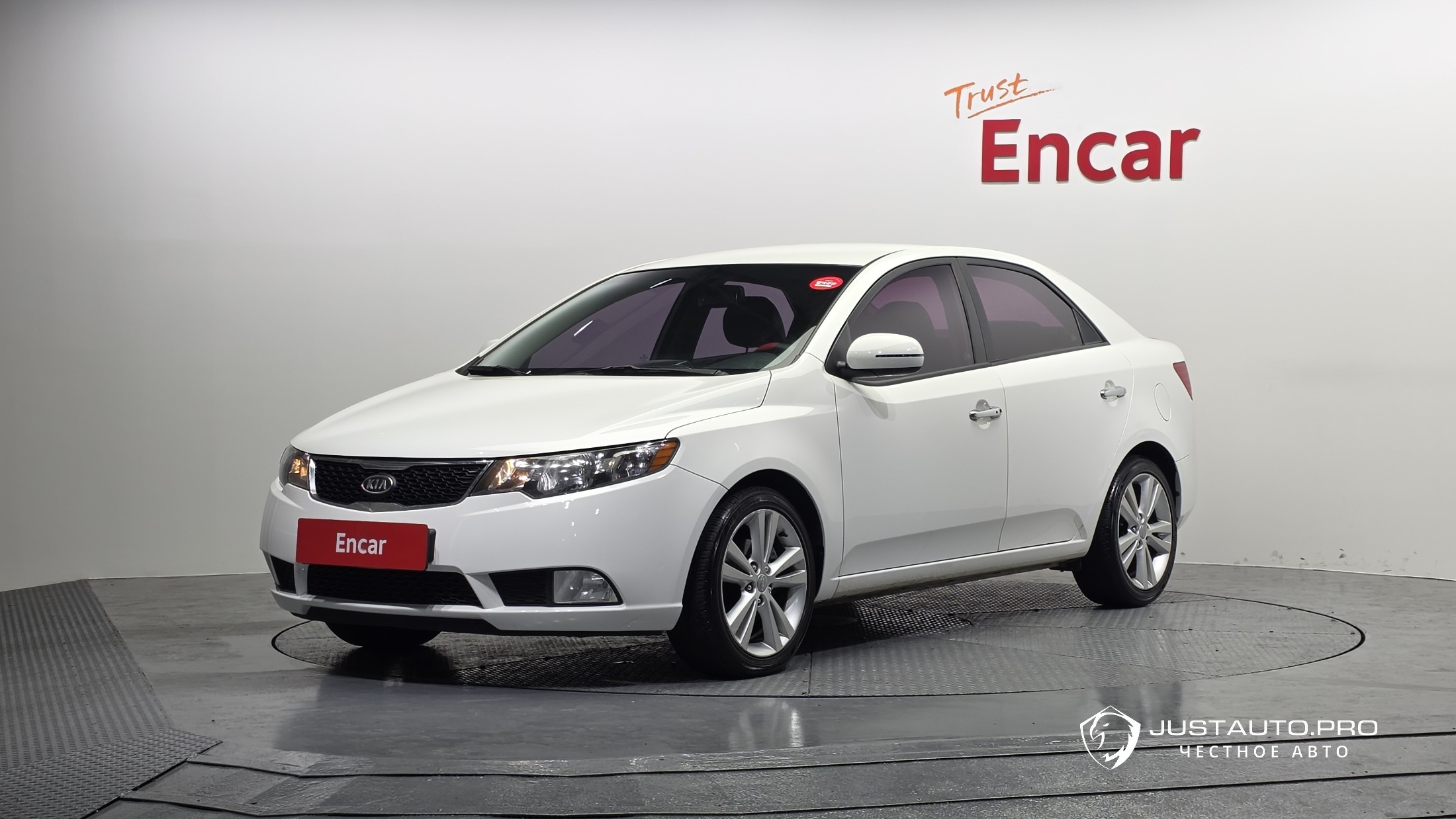 Автомобиль Kia Porte