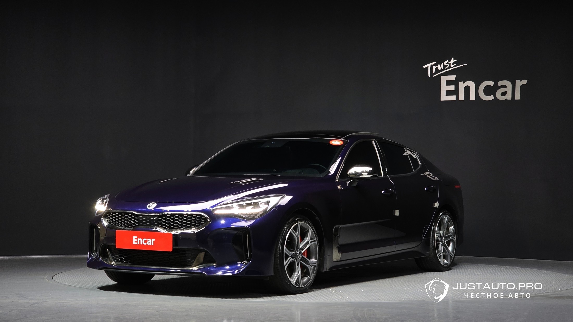 Автомобиль Kia Stinger