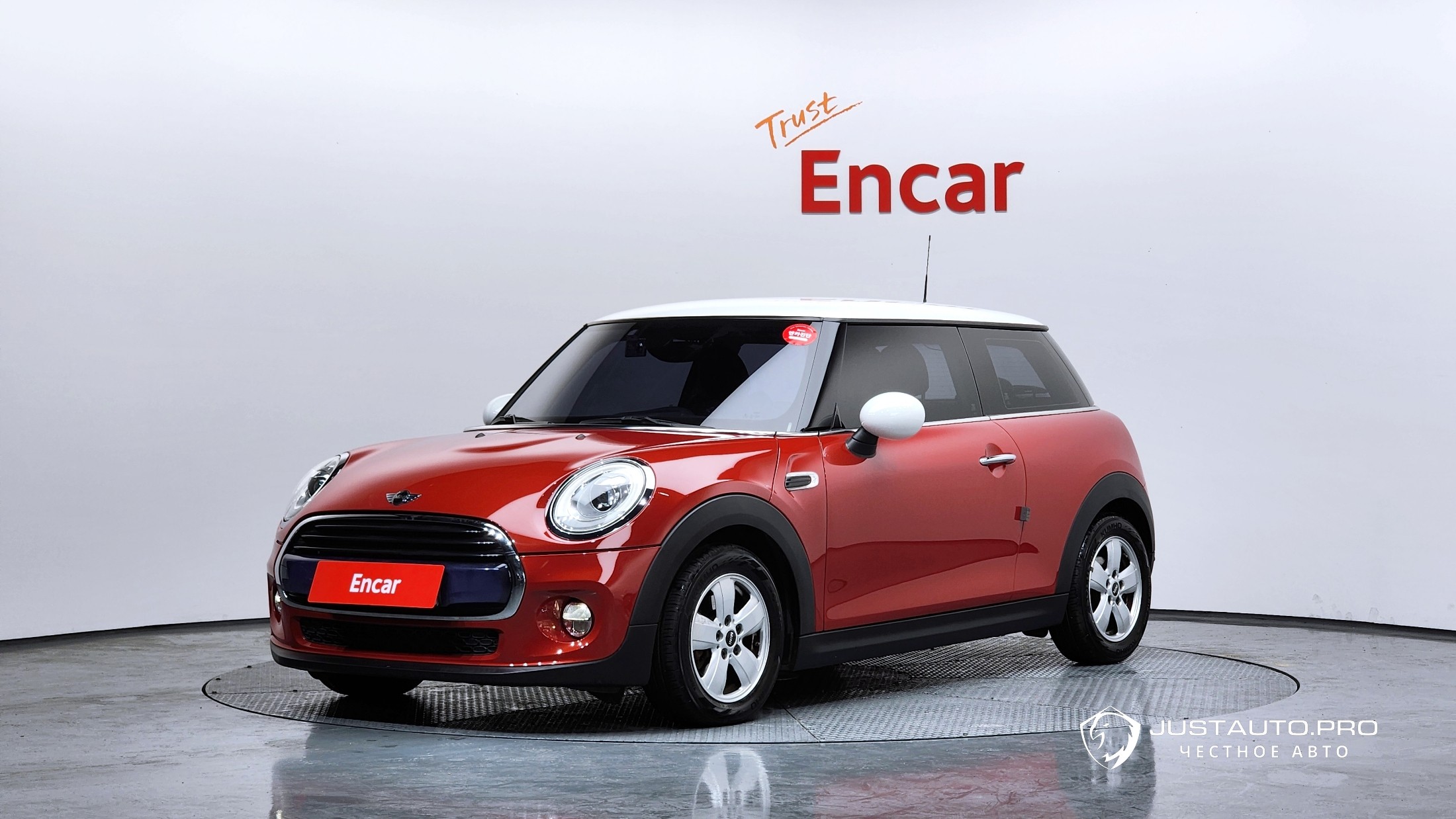 Автомобиль Mini Cooper