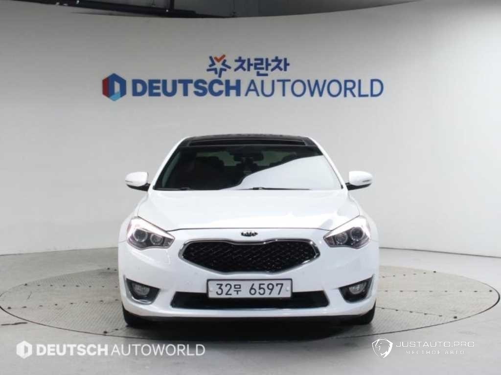 Автомобиль Kia K7