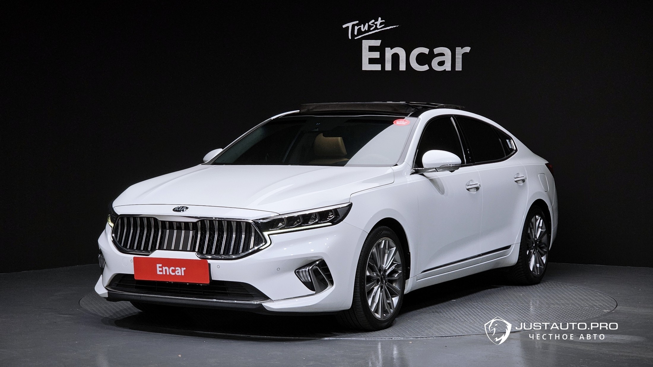 Автомобиль Kia K7