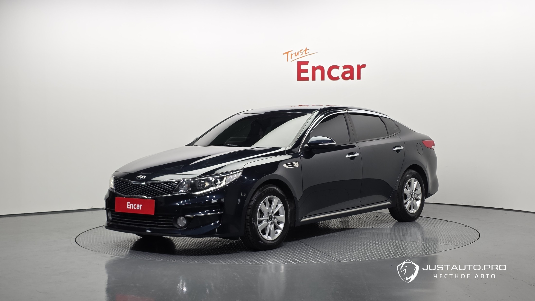 Автомобиль Kia K5