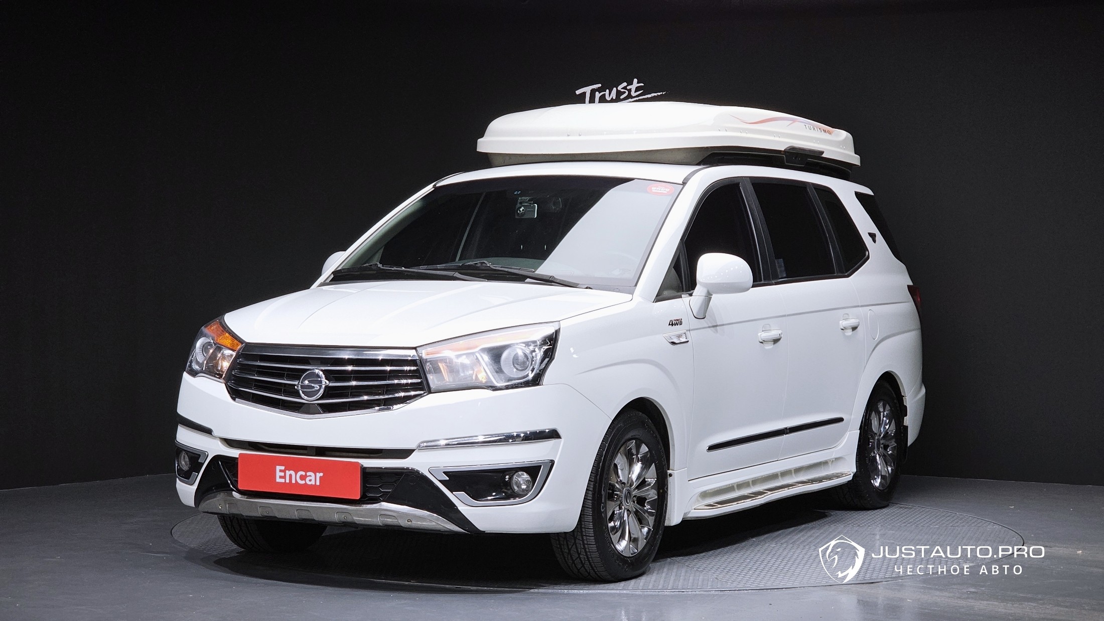 Автомобиль KG_Mobility_Ssangyong KORANDO
