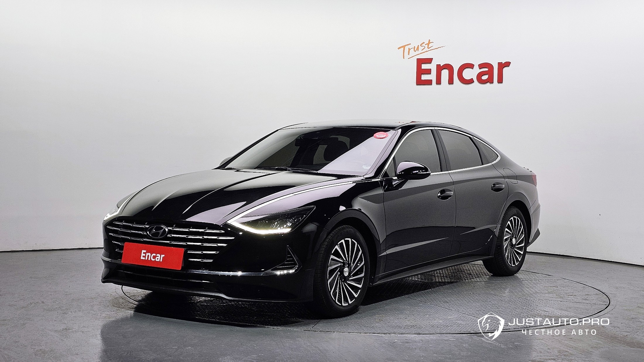 Автомобиль Hyundai Sonata