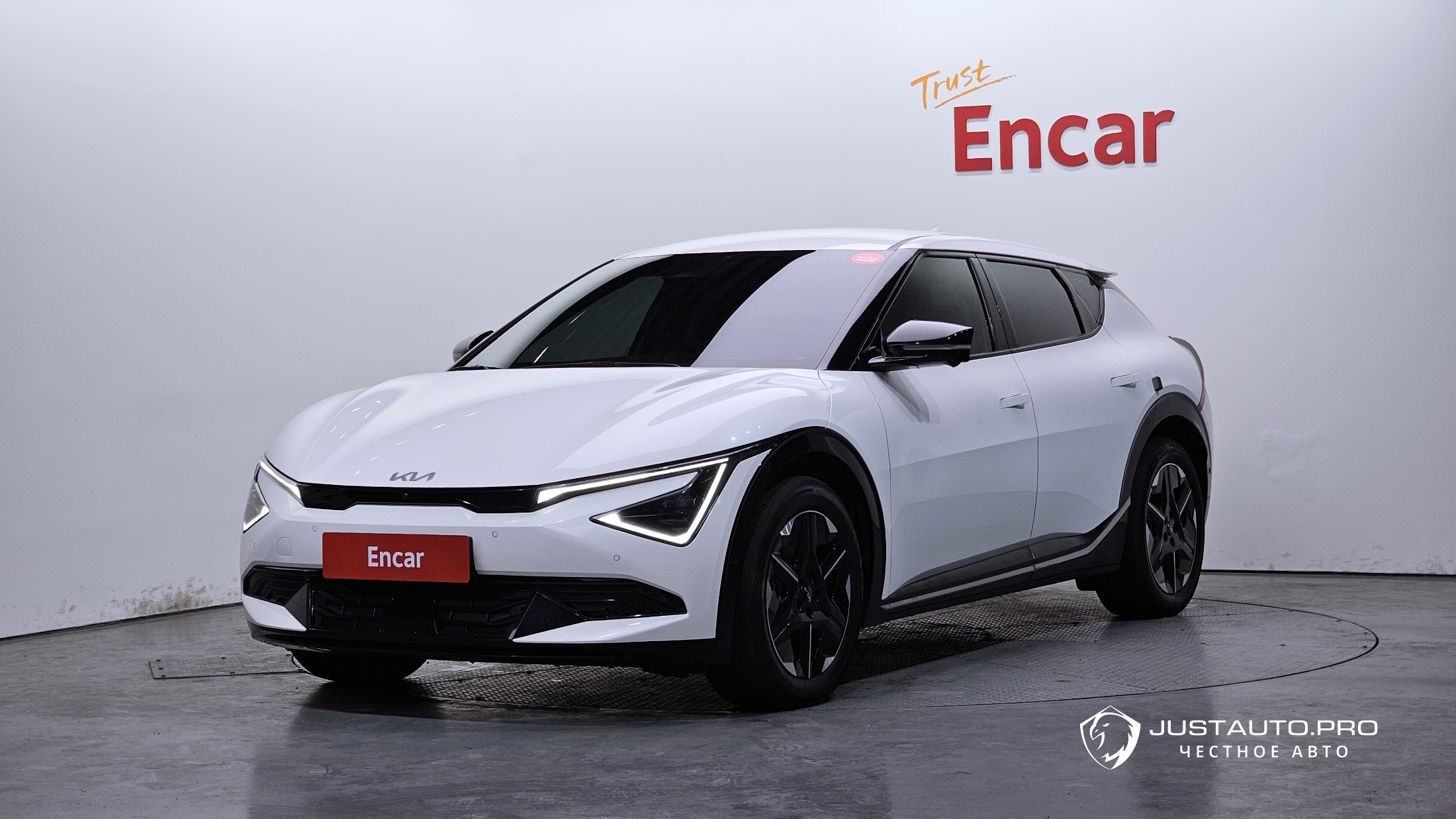 Автомобиль Kia EV6