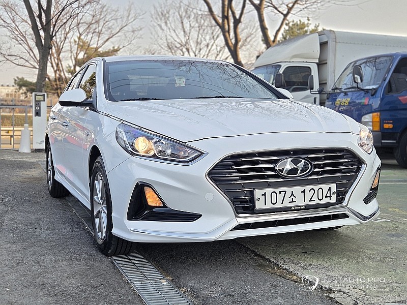 Автомобиль Hyundai Sonata