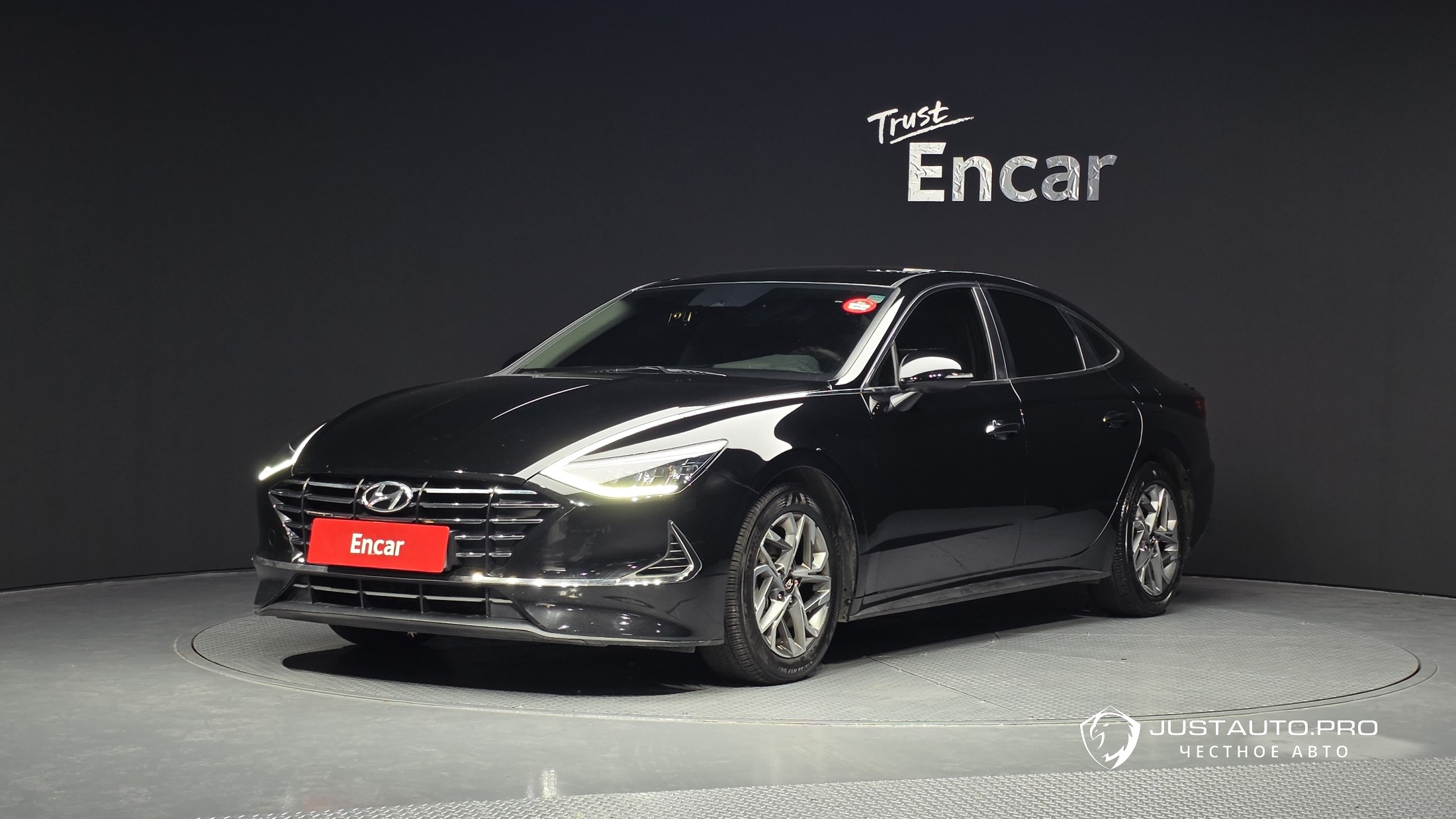 Автомобиль Hyundai Sonata