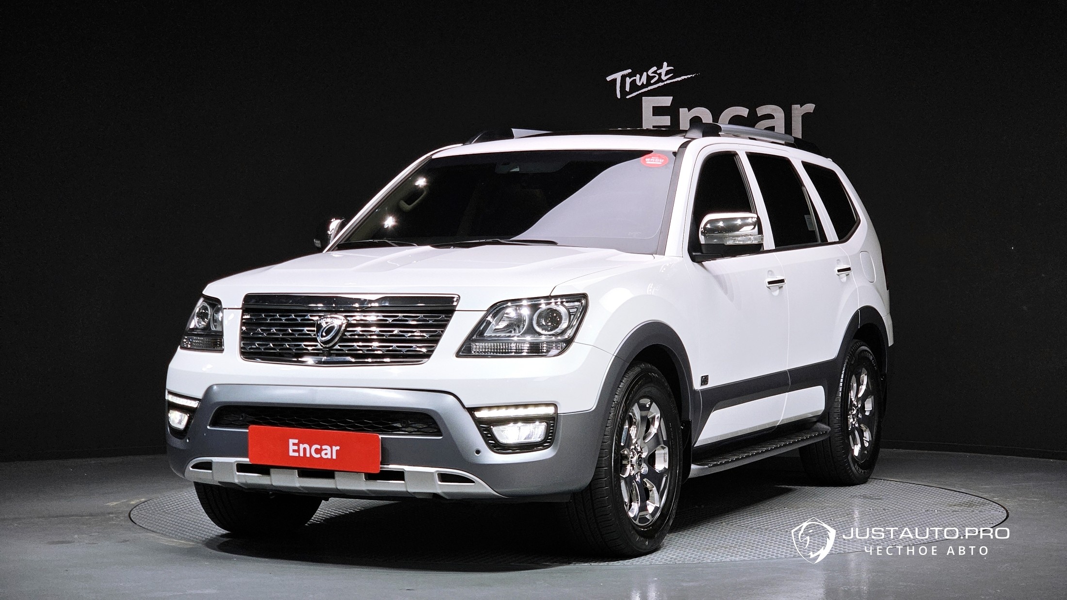 Автомобиль Kia Mohave